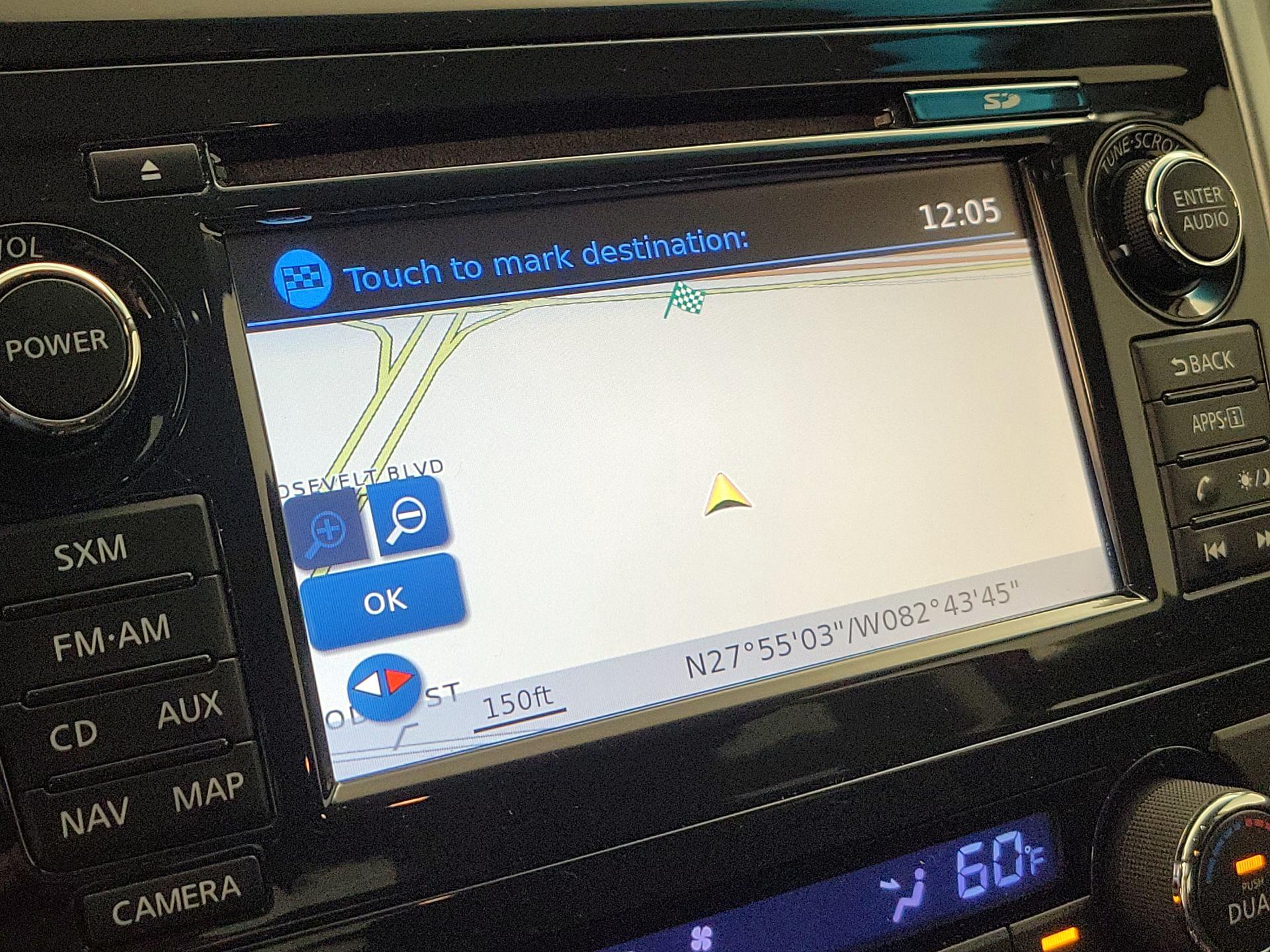 Thumbnail: 2015 Nissan Altima - 14