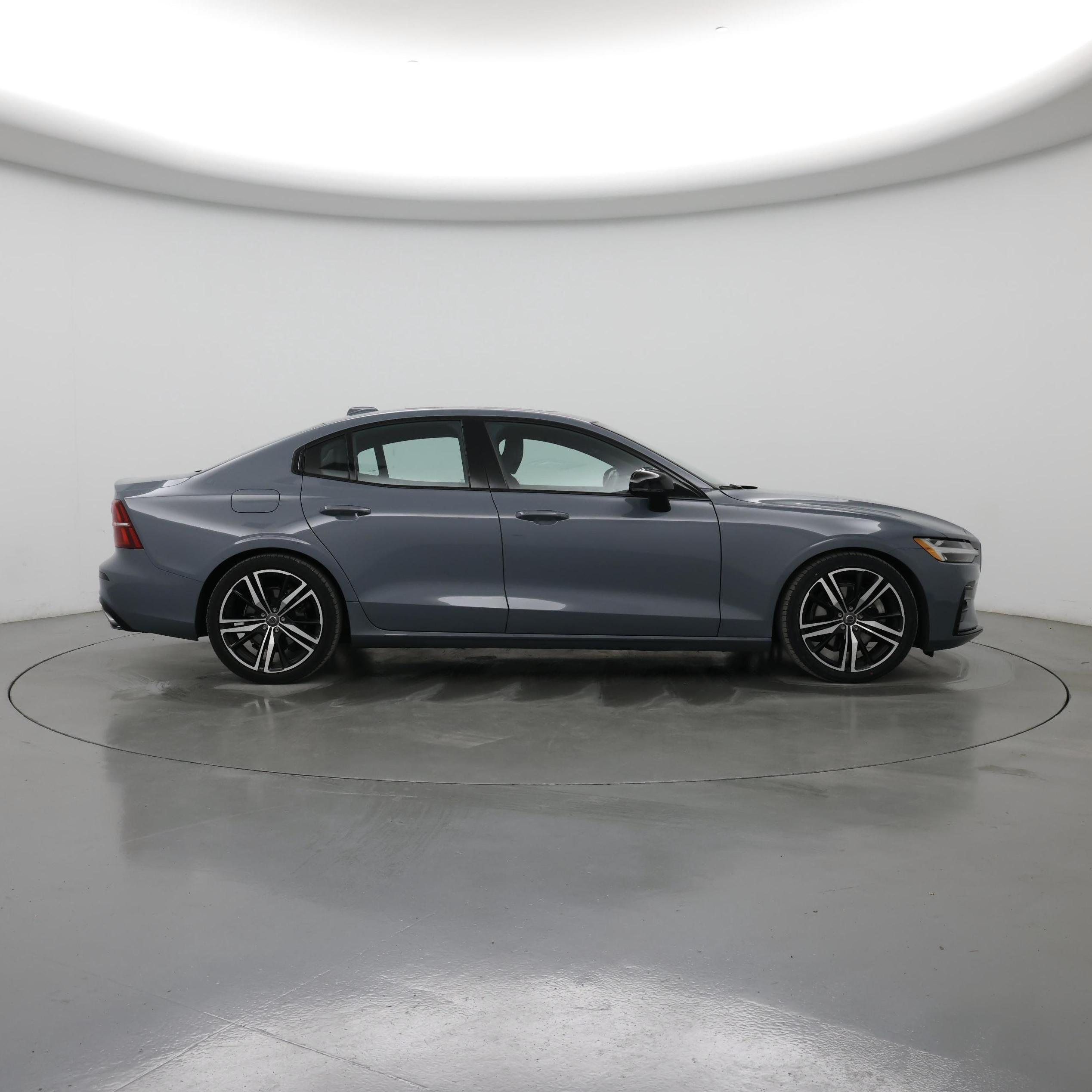 Thumbnail: 2022 Volvo S60 - 7