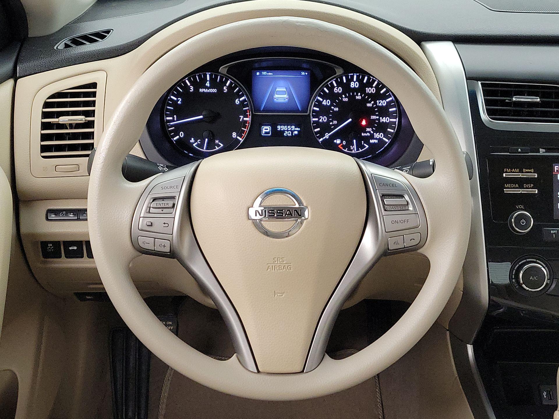 Thumbnail: 2014 Nissan Altima - 10