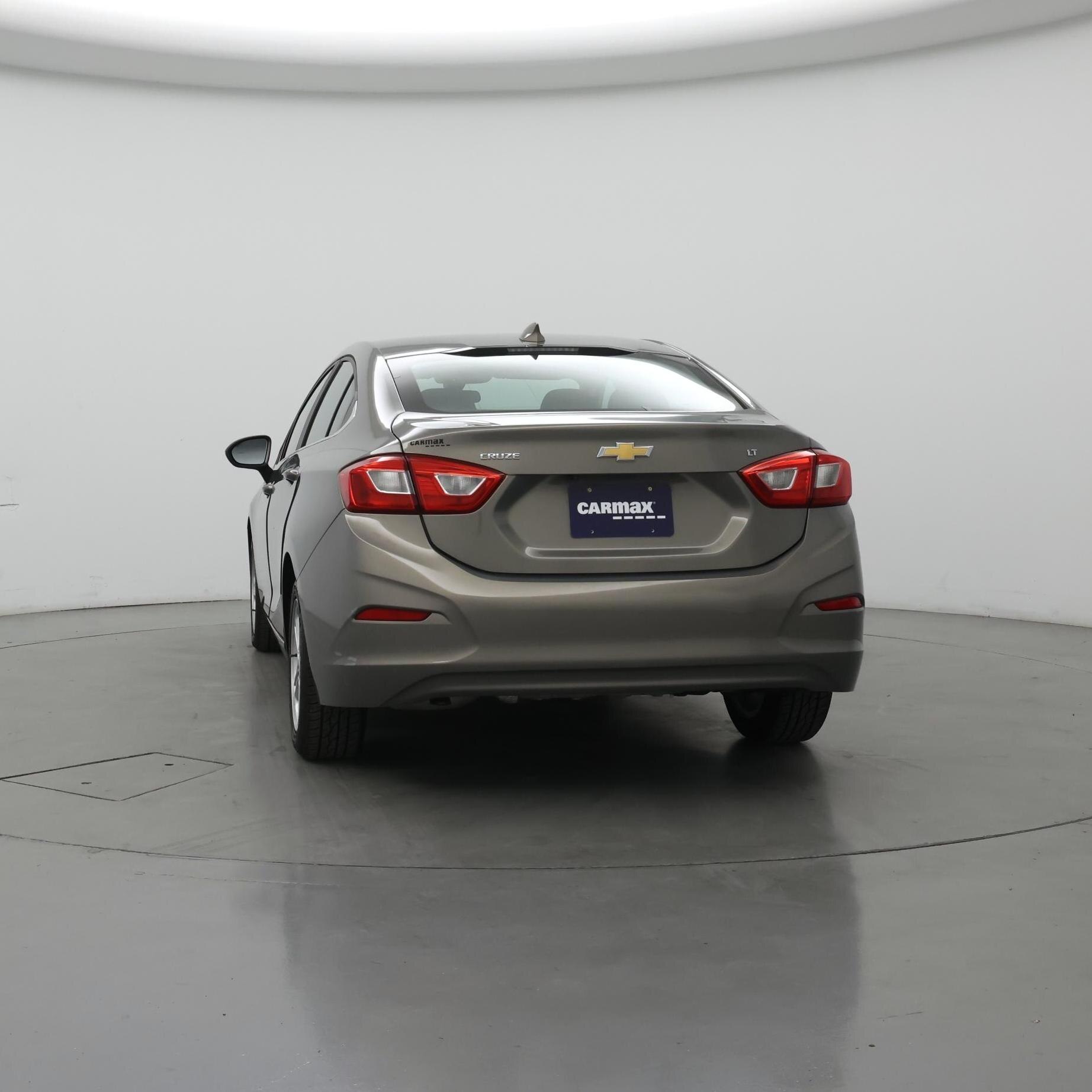 Thumbnail: 2018 Chevrolet Cruze - 6