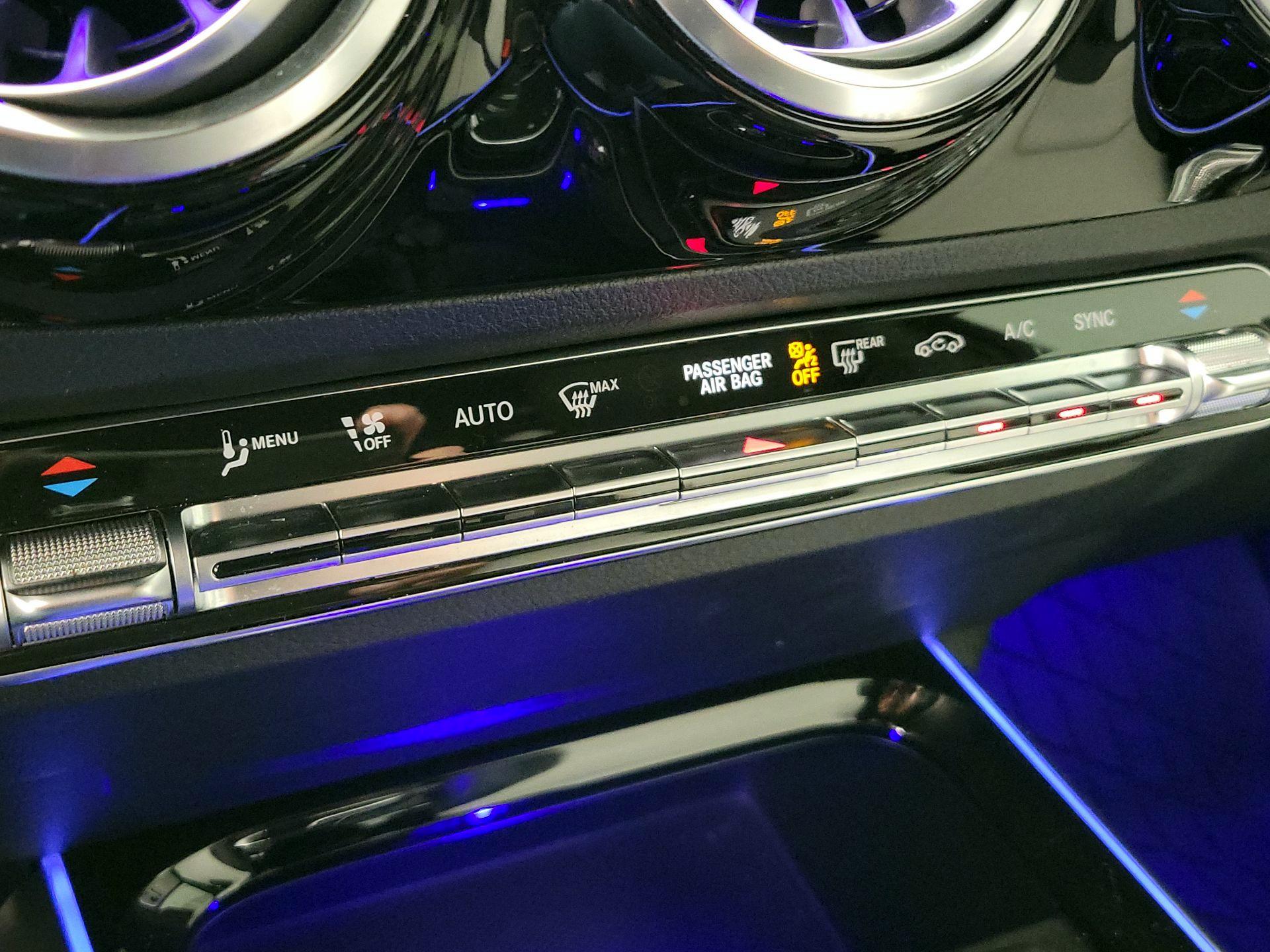 Thumbnail: 2023 Mercedes-Benz GLA - 17