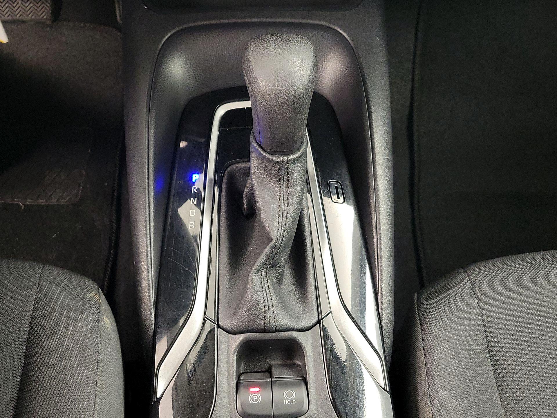 Thumbnail: 2022 Toyota Corolla - 17