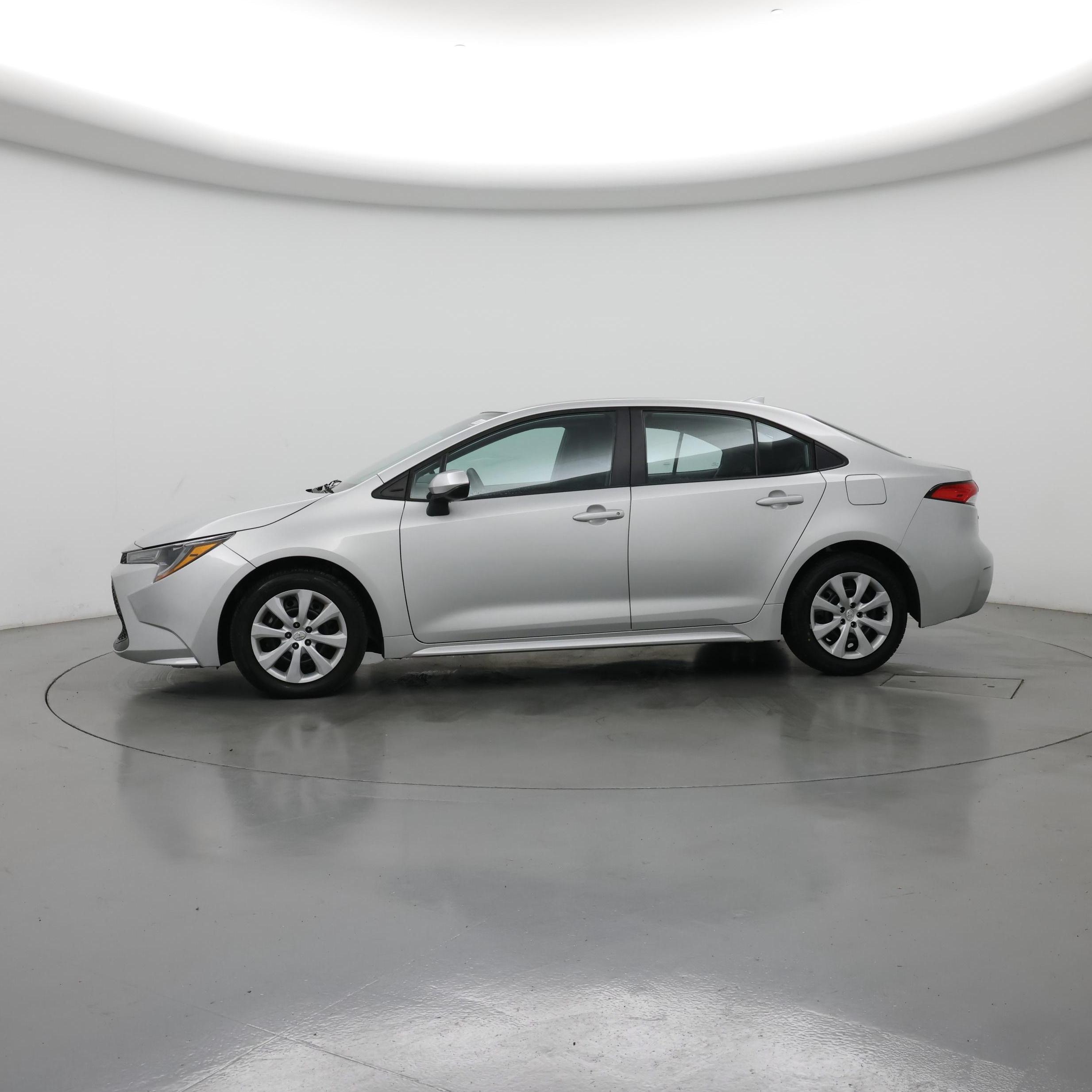 Thumbnail: 2022 Toyota Corolla - 3