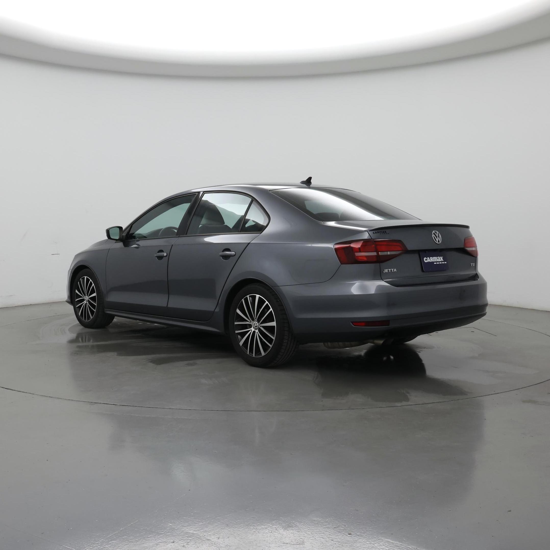 Thumbnail: 2016 Volkswagen Jetta - 2