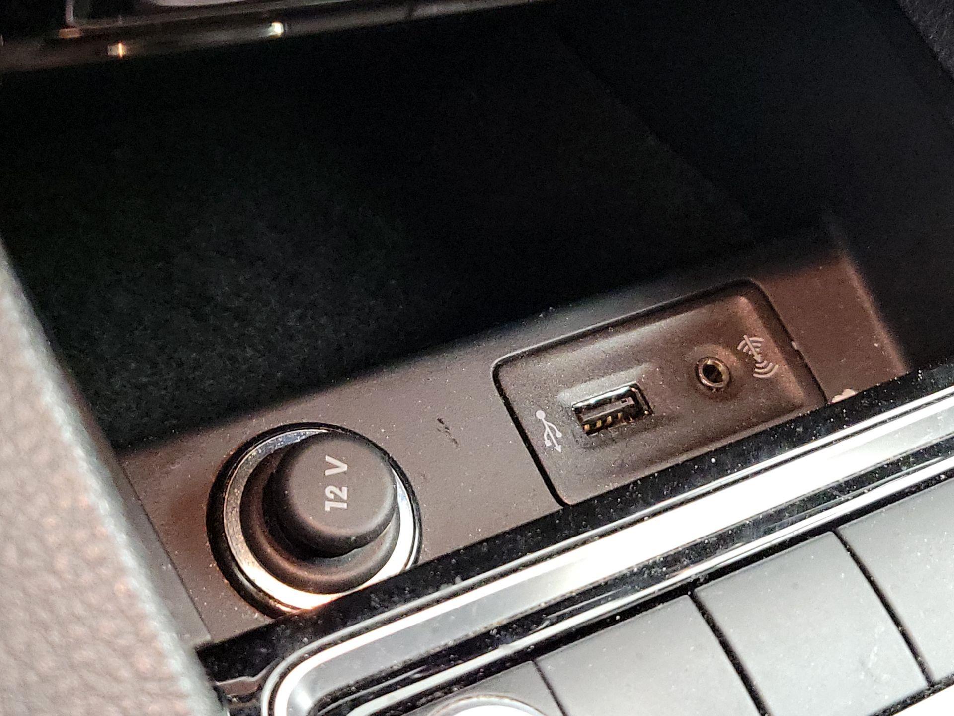 Thumbnail: 2016 Volkswagen Jetta - 19