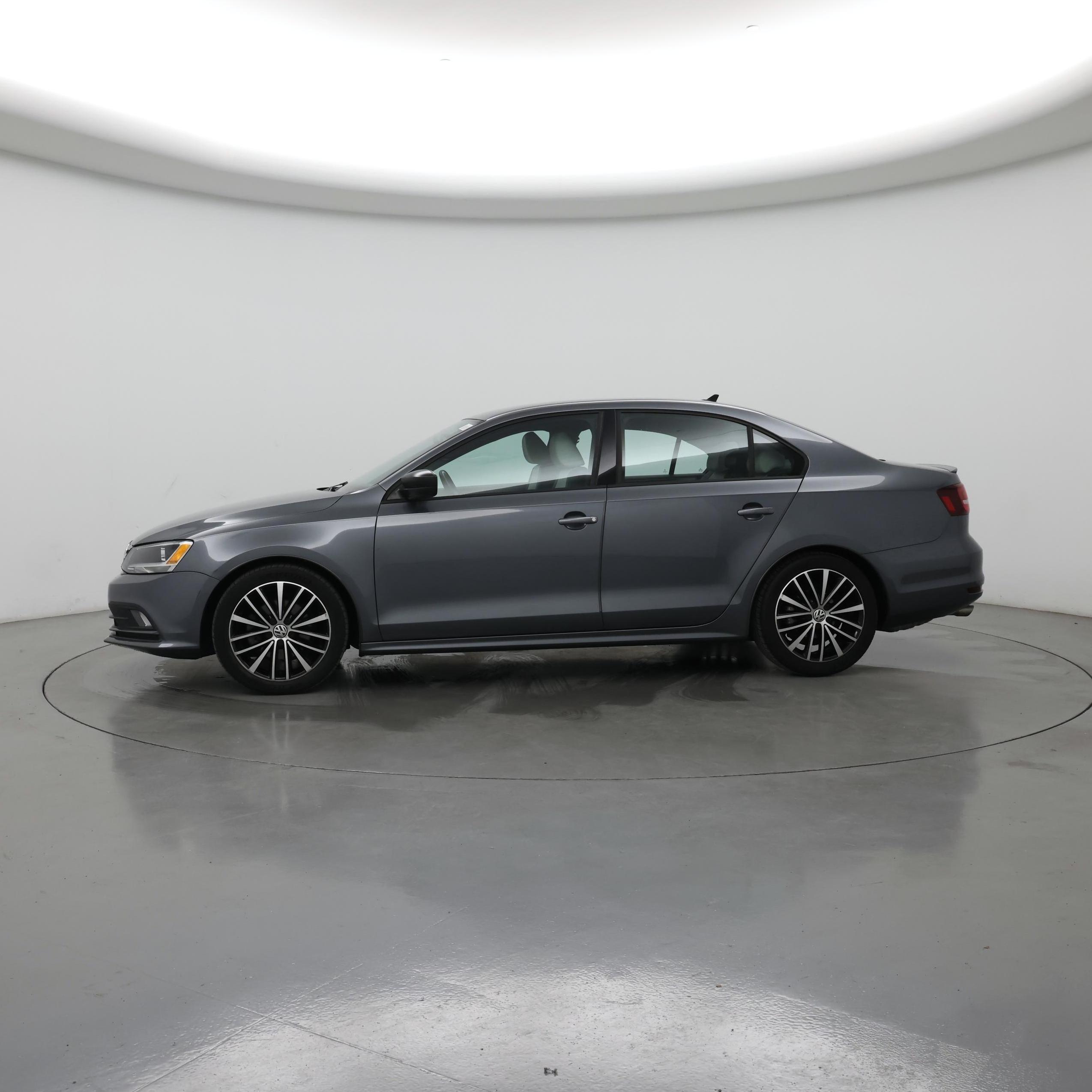 Thumbnail: 2016 Volkswagen Jetta - 3