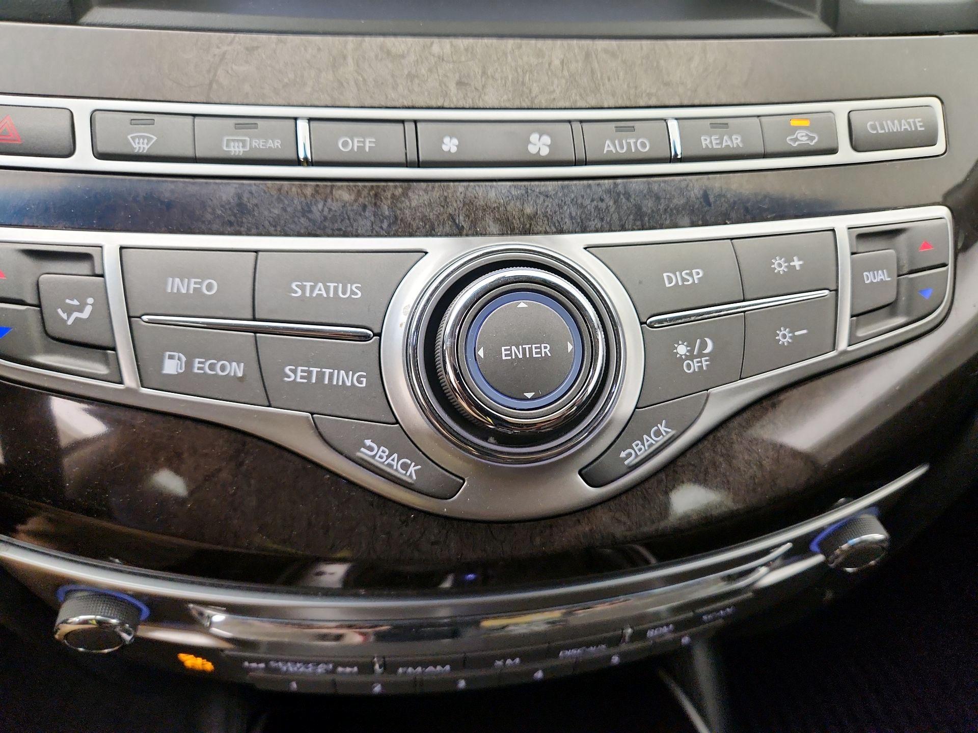 Thumbnail: 2015 INFINITI QX60 - 16