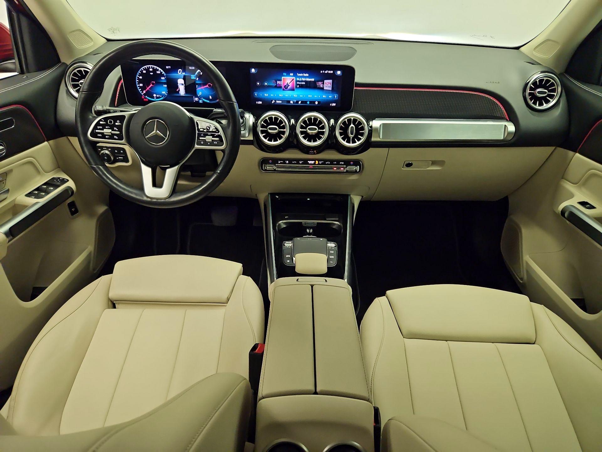 Thumbnail: 2021 Mercedes-Benz GLB - 9