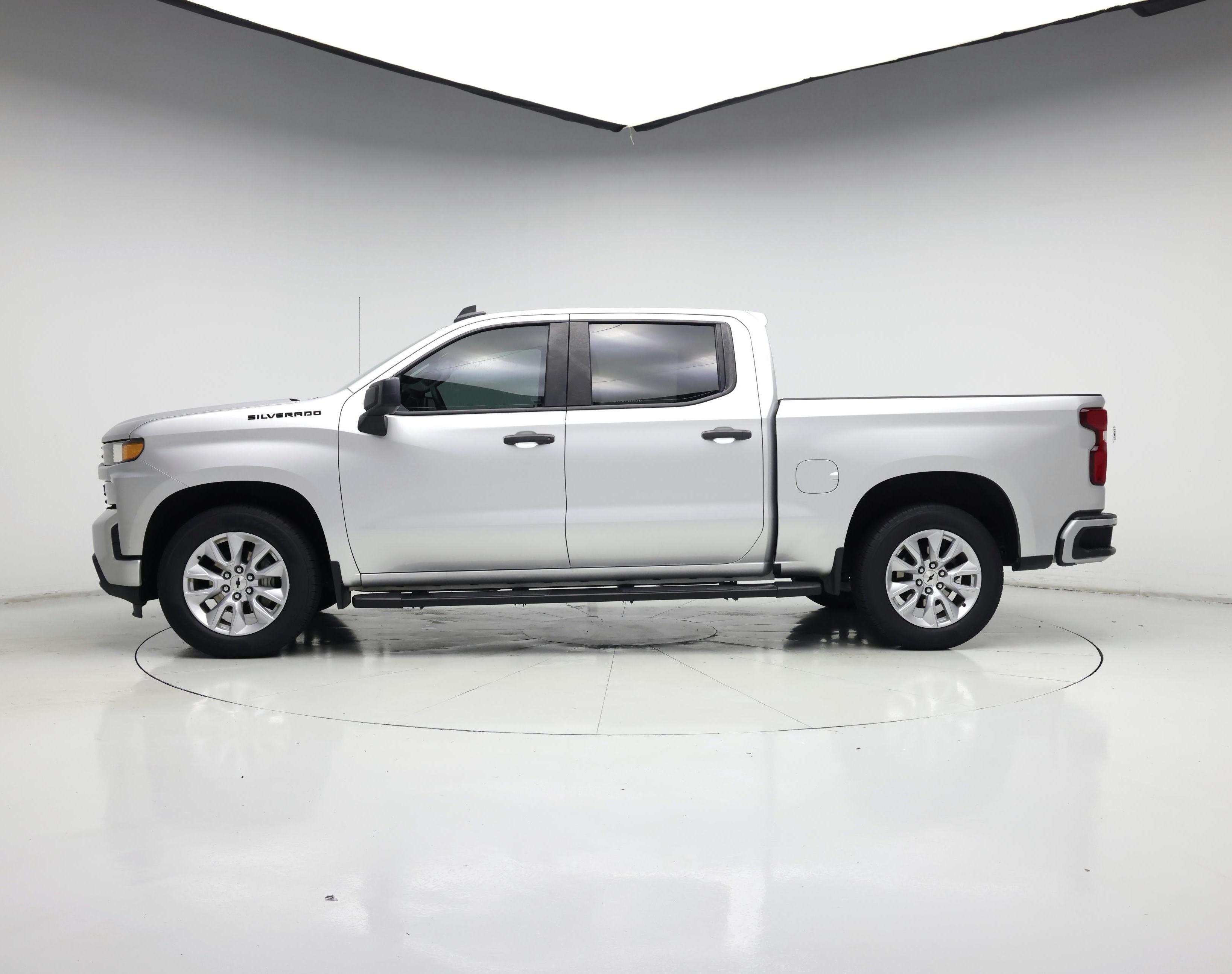 Thumbnail: 2022 Chevrolet Silverado 1500 - 3