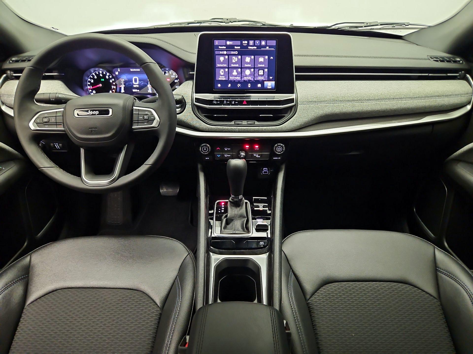 Thumbnail: 2025 Jeep Compass - 9