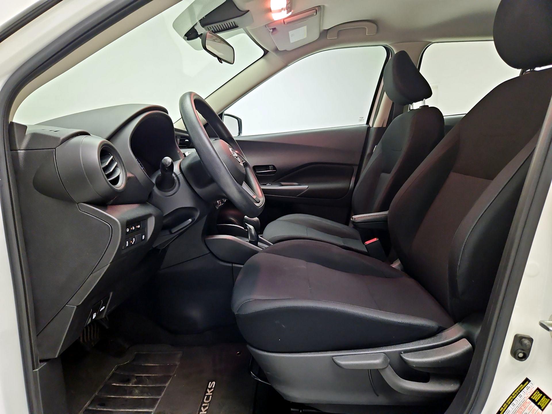 Thumbnail: 2023 Nissan Kicks - 11
