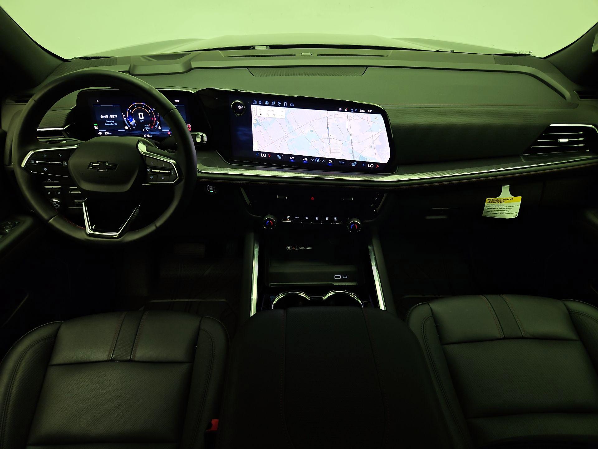 Thumbnail: 2025 Chevrolet Suburban - 9