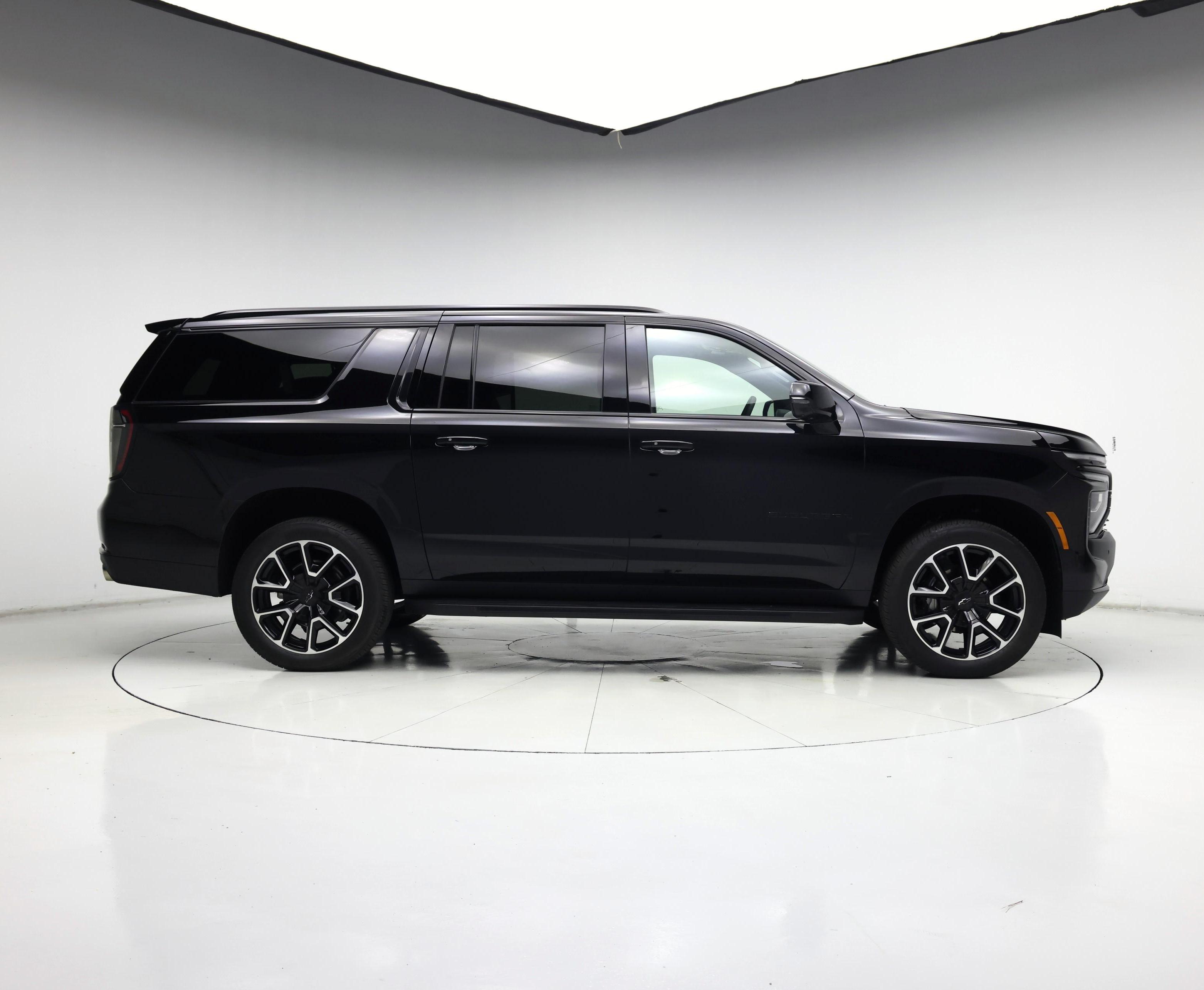 Thumbnail: 2025 Chevrolet Suburban - 7