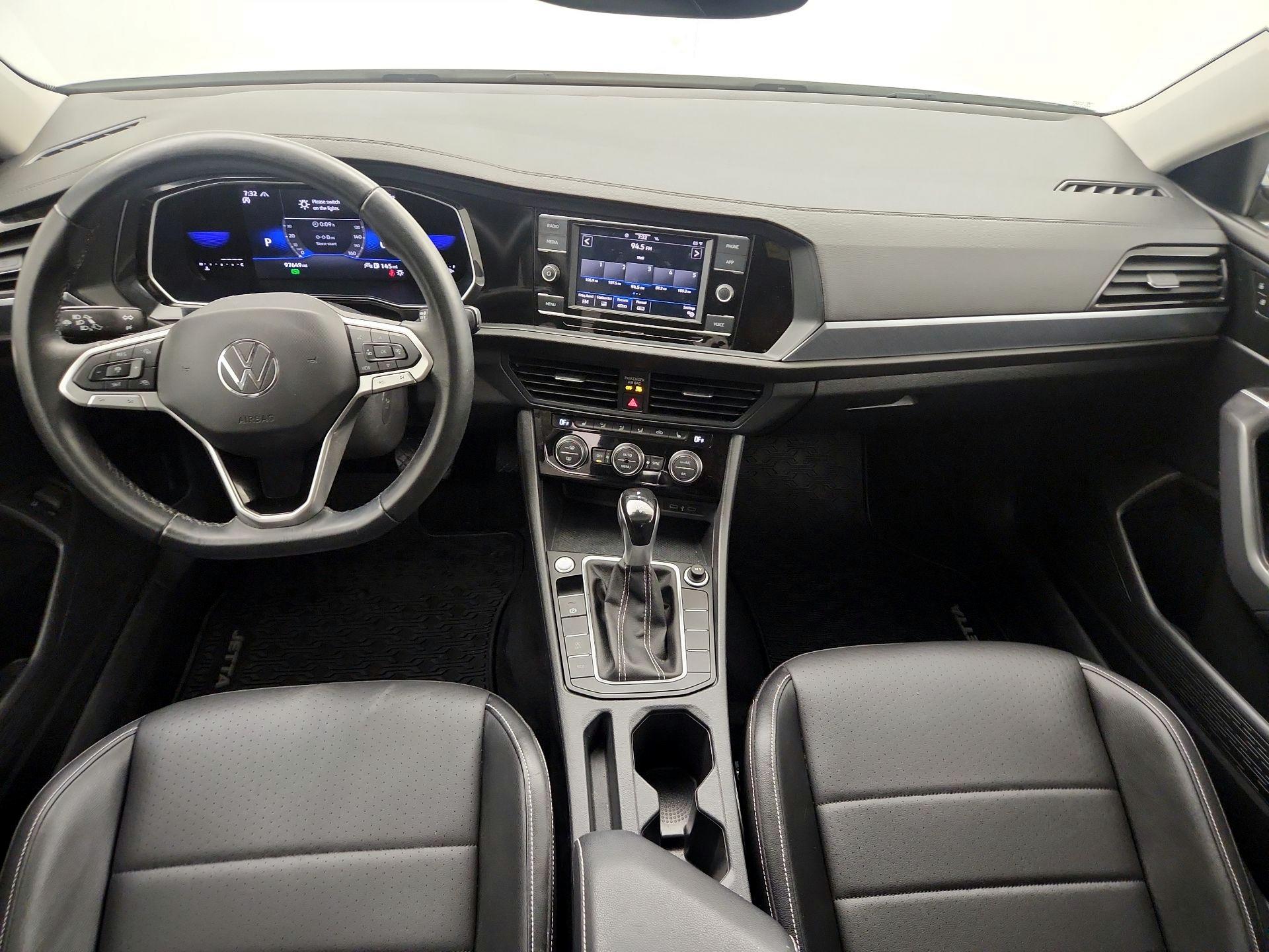 Thumbnail: 2022 Volkswagen Jetta - 9