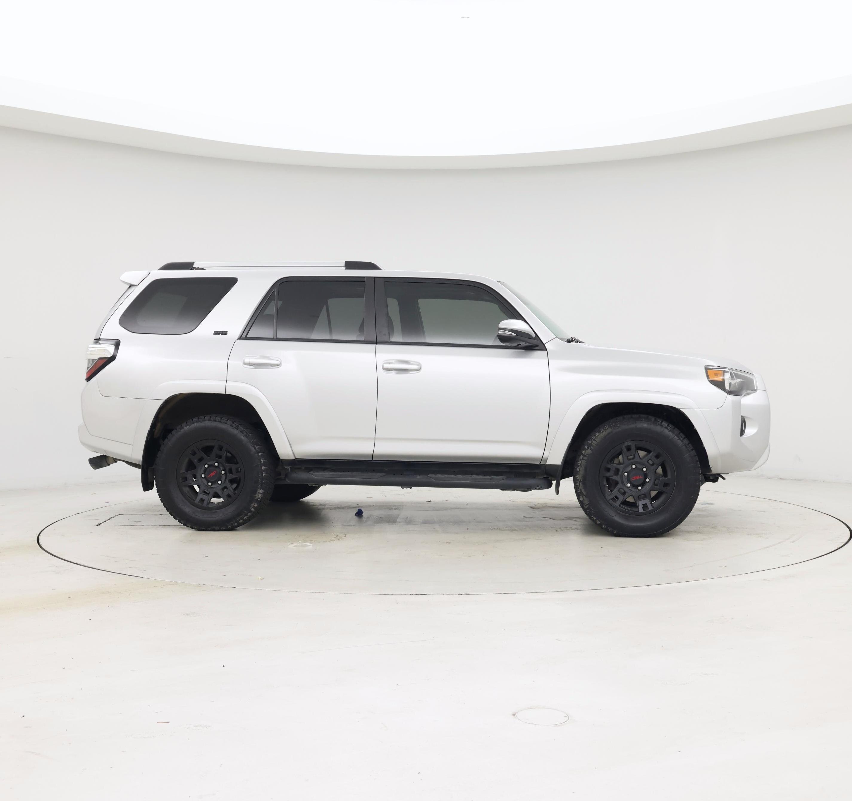 Thumbnail: 2021 Toyota 4Runner - 7