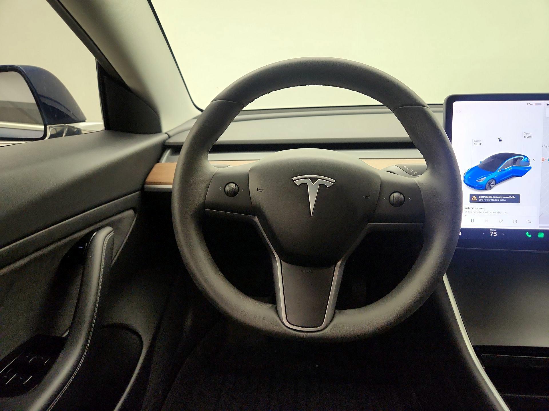 Thumbnail: 2020 Tesla Model 3 - 10