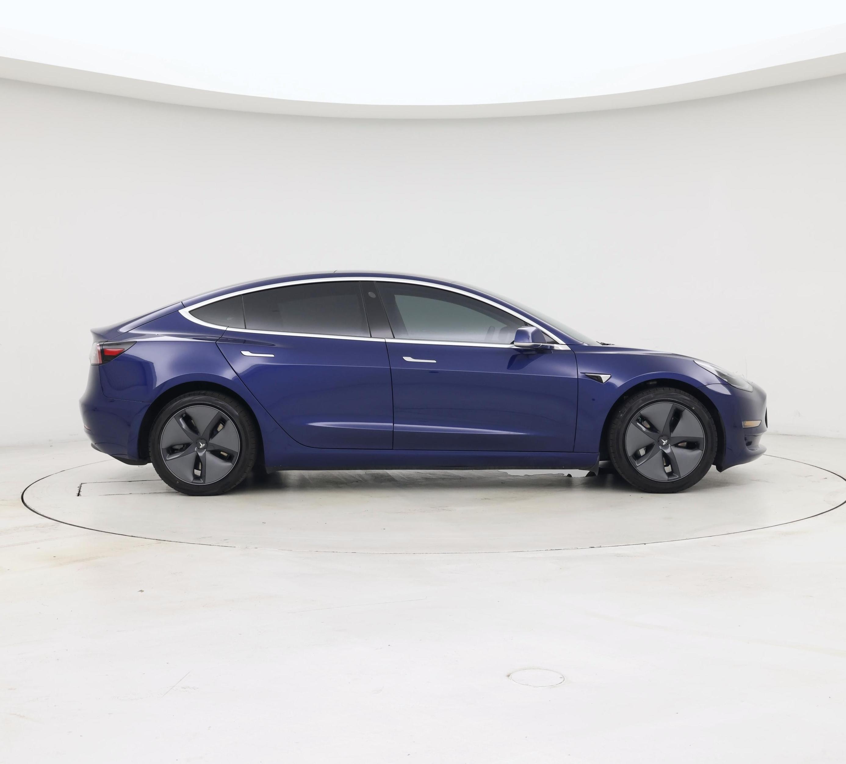 Thumbnail: 2020 Tesla Model 3 - 7