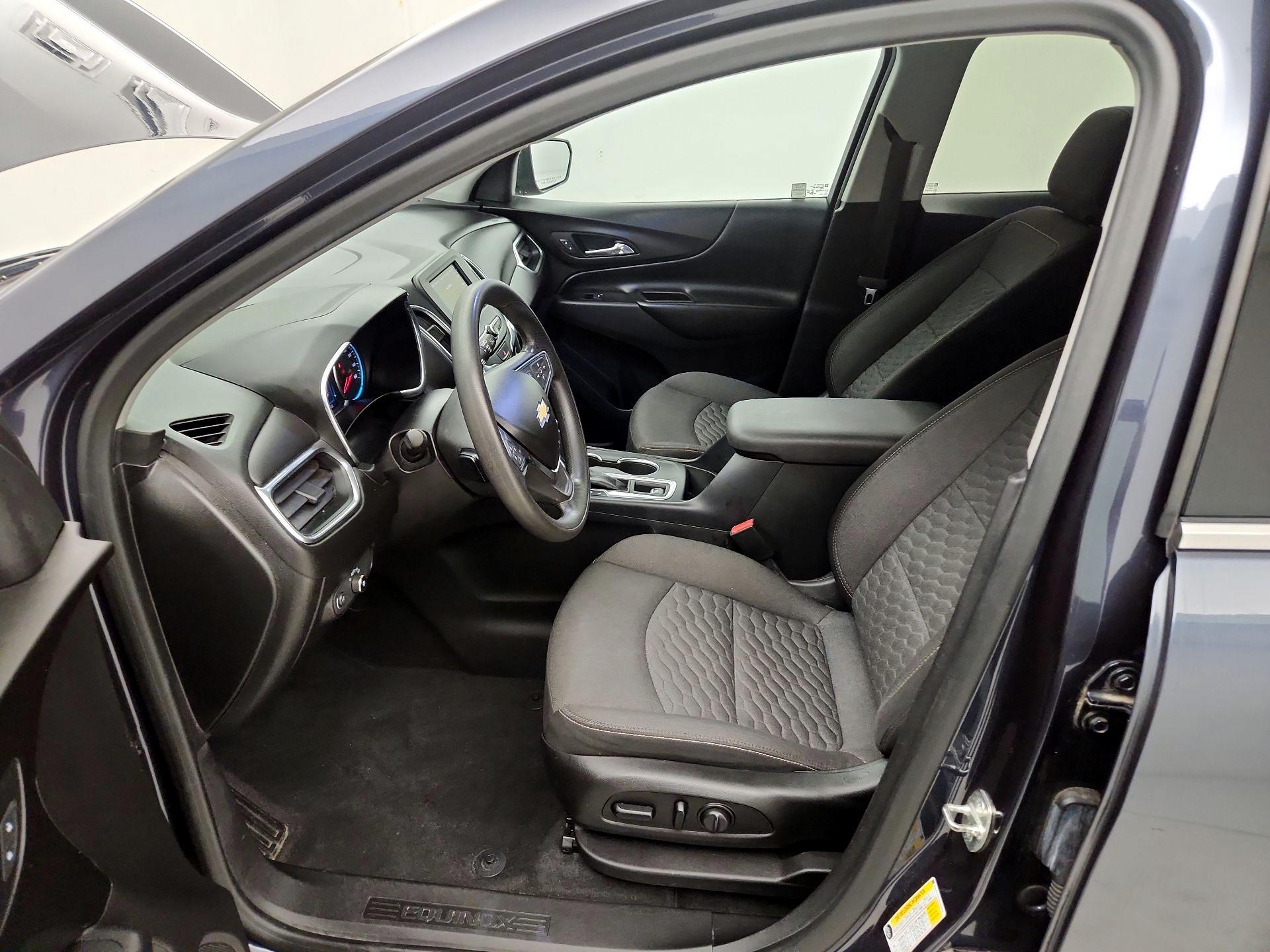 Thumbnail: 2019 Chevrolet Equinox - 11