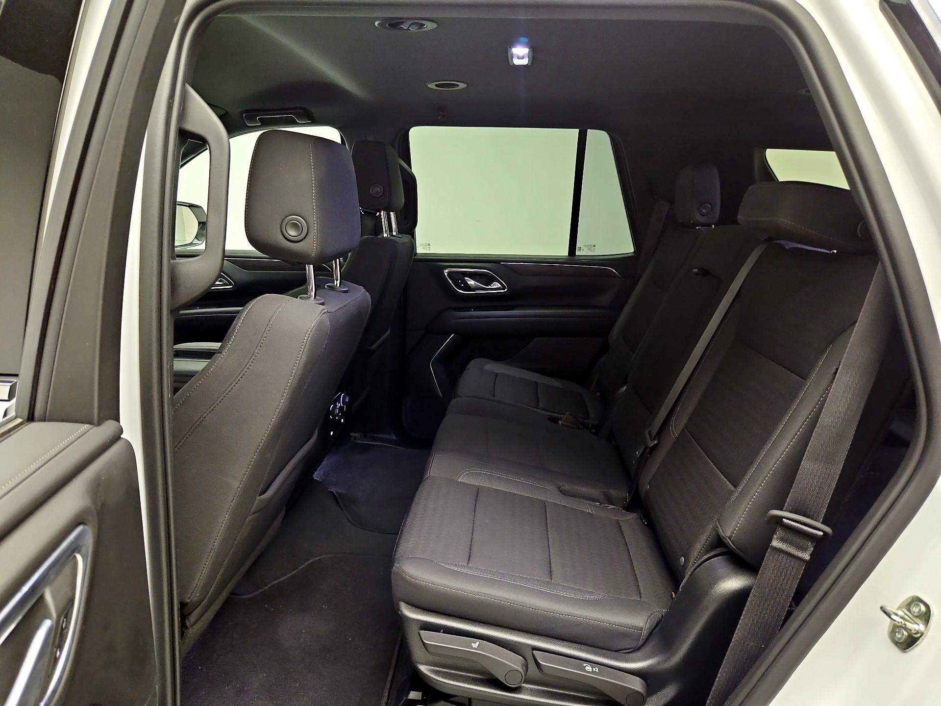 Thumbnail: 2023 Chevrolet Tahoe - 19
