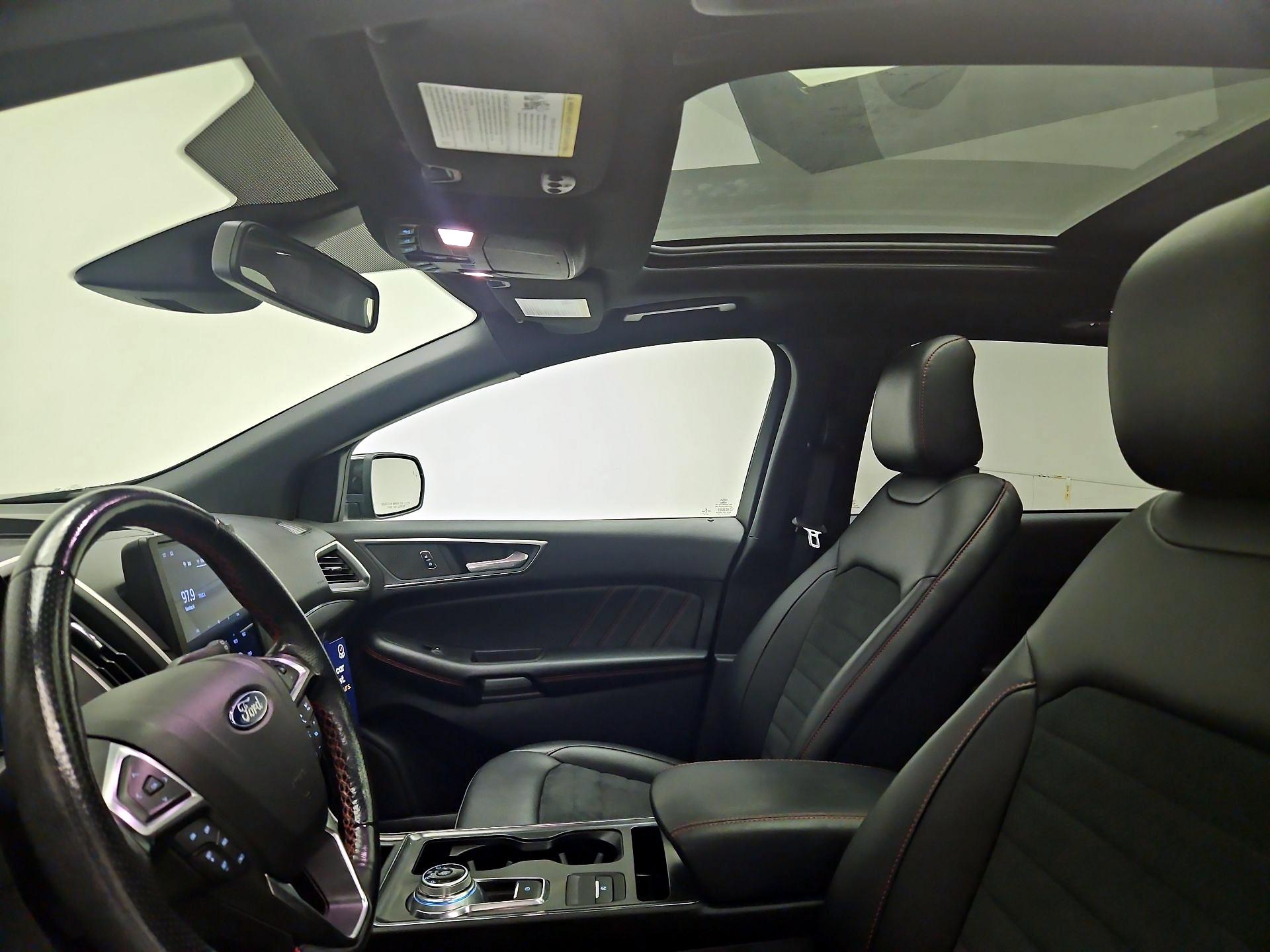 Thumbnail: 2022 Ford Edge - 19