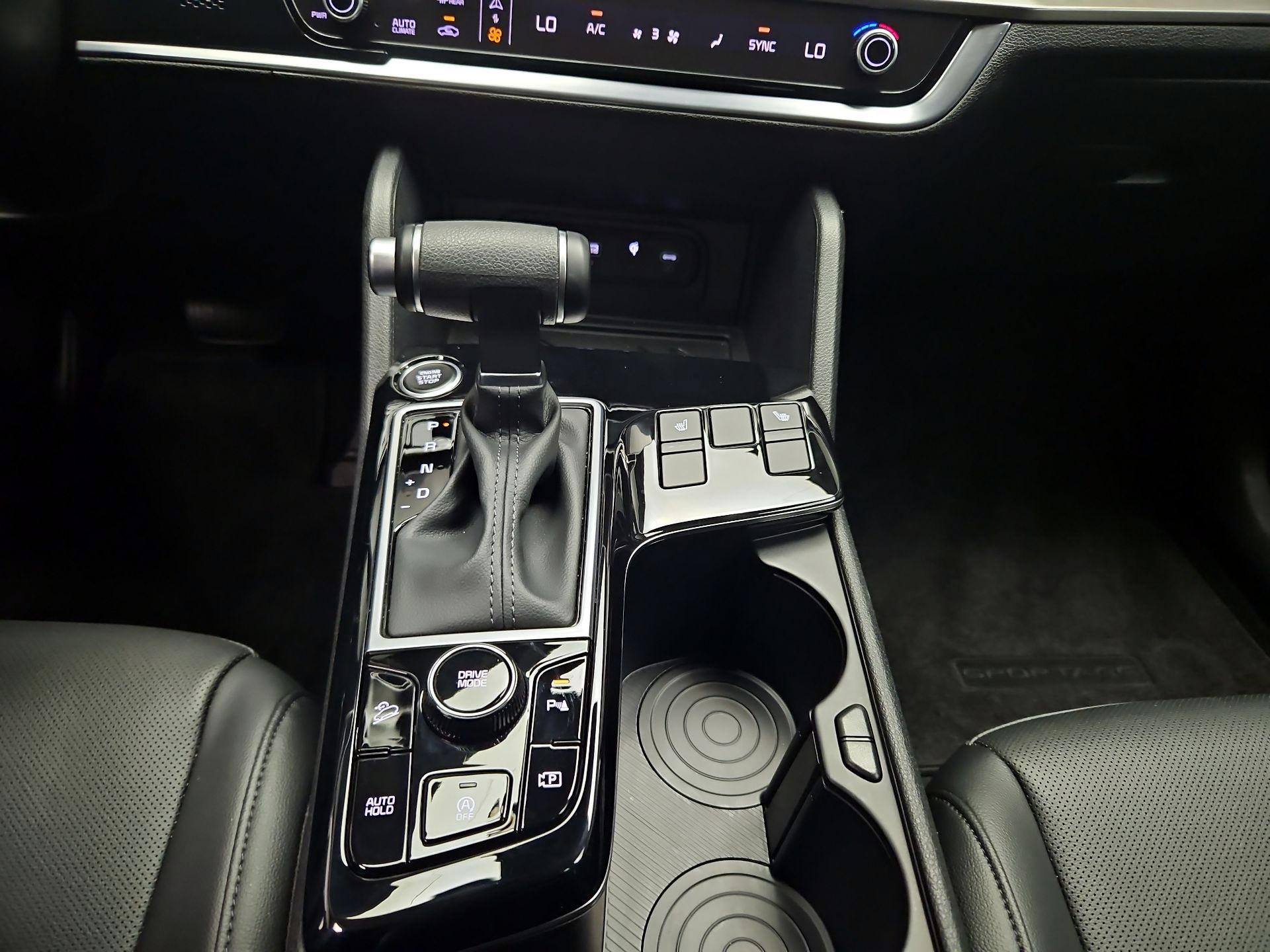 Thumbnail: 2024 Kia Sportage - 16