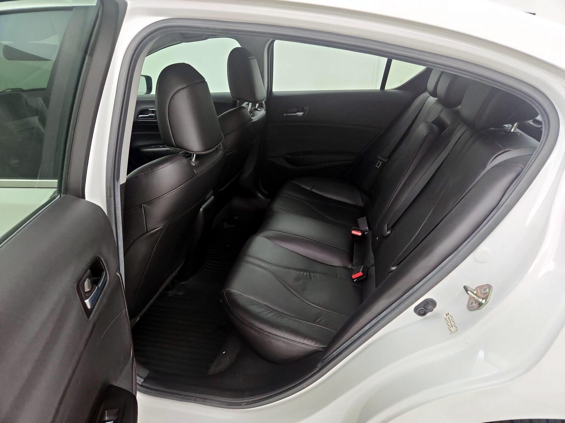 Thumbnail: 2019 Acura ILX - 20