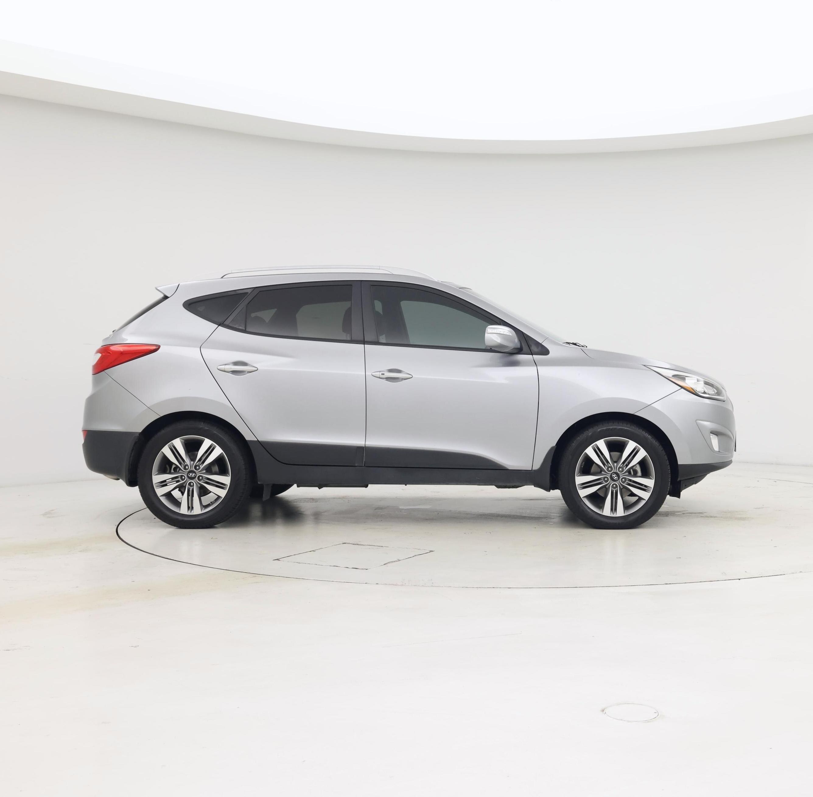 Thumbnail: 2015 Hyundai Tucson - 7