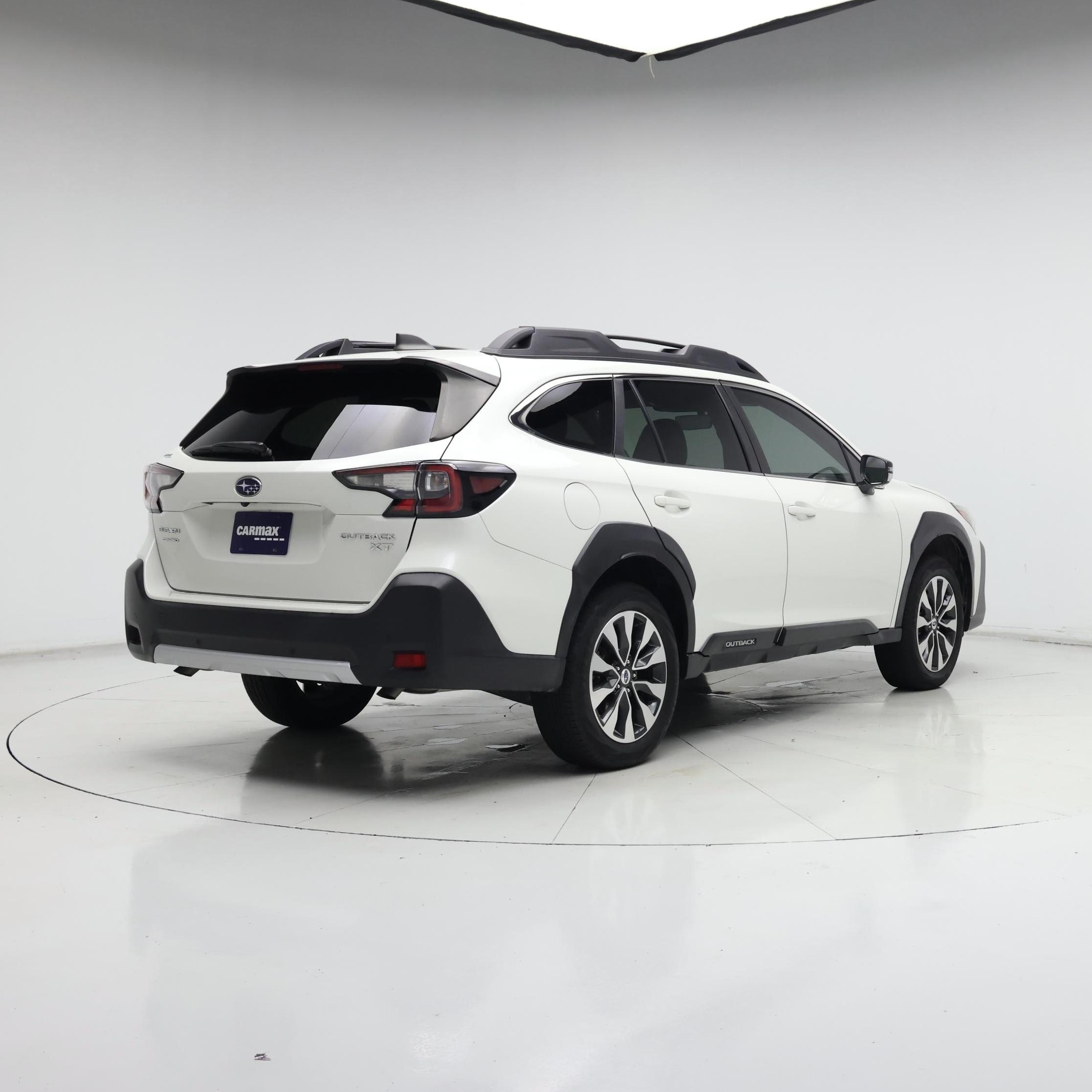 Thumbnail: 2023 Subaru Outback - 8
