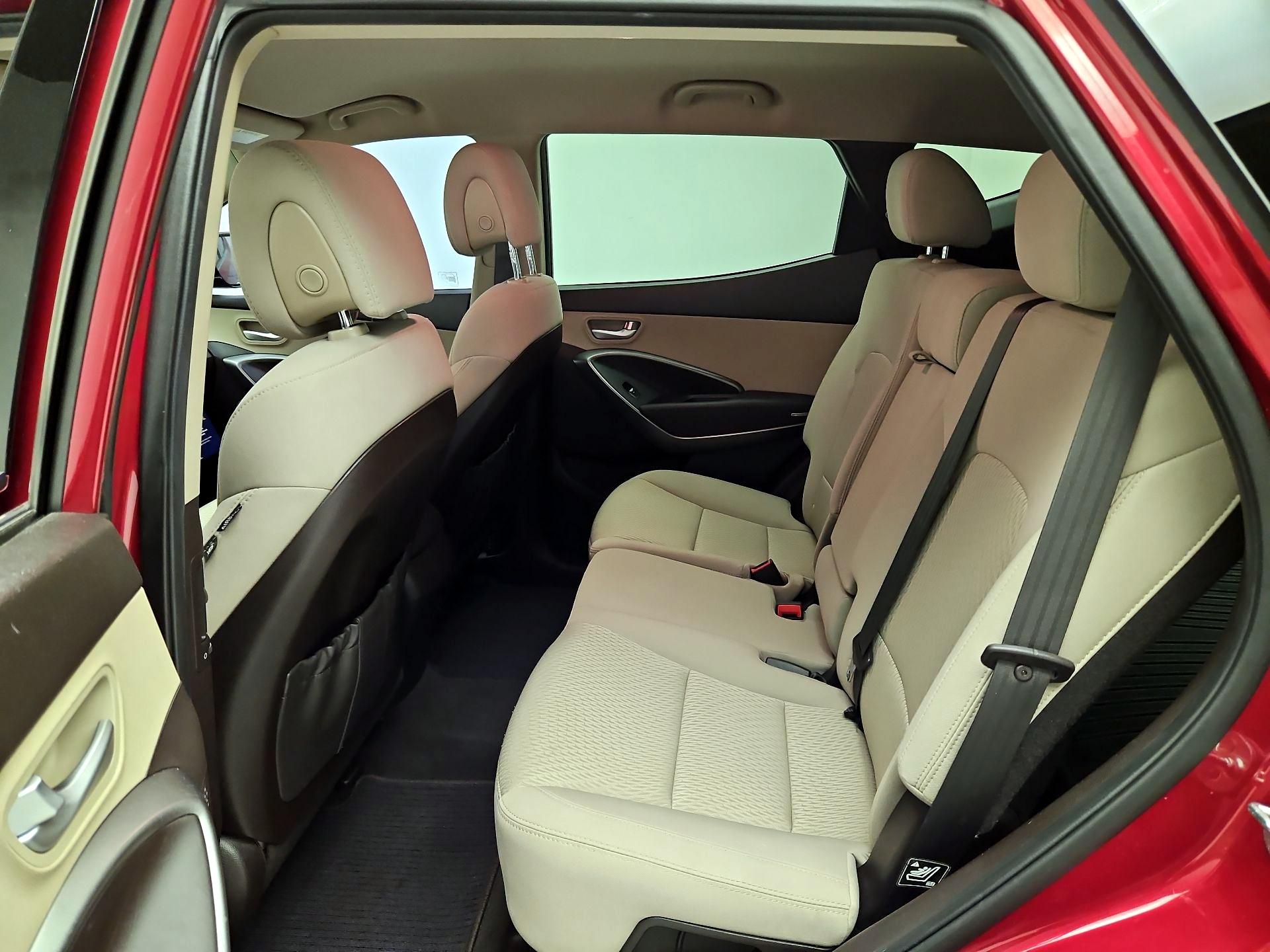 Thumbnail: 2017 Hyundai Santa Fe - 19