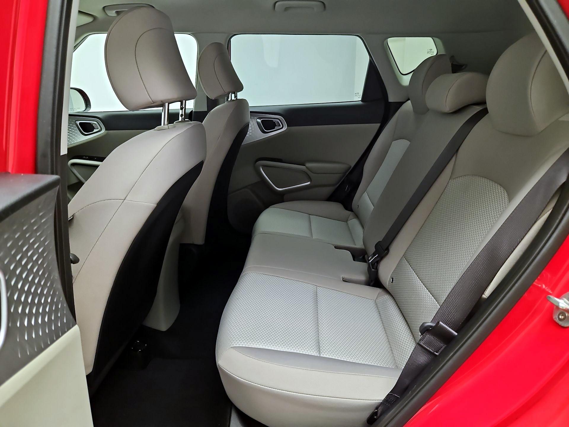 Thumbnail: 2020 Kia Soul - 17