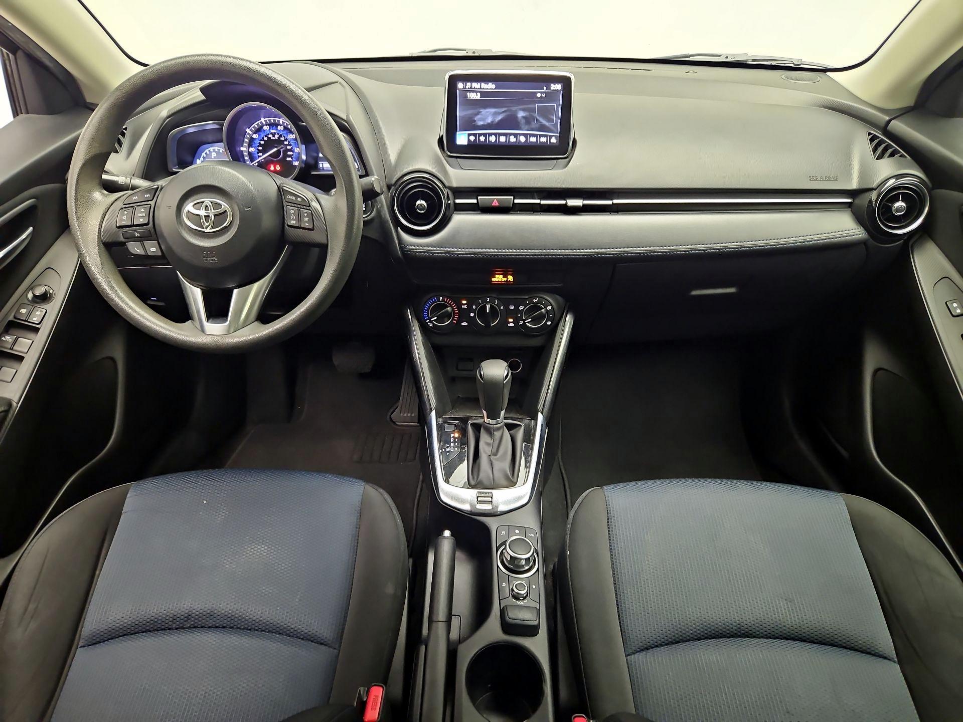 Thumbnail: 2018 Toyota Yaris iA - 9