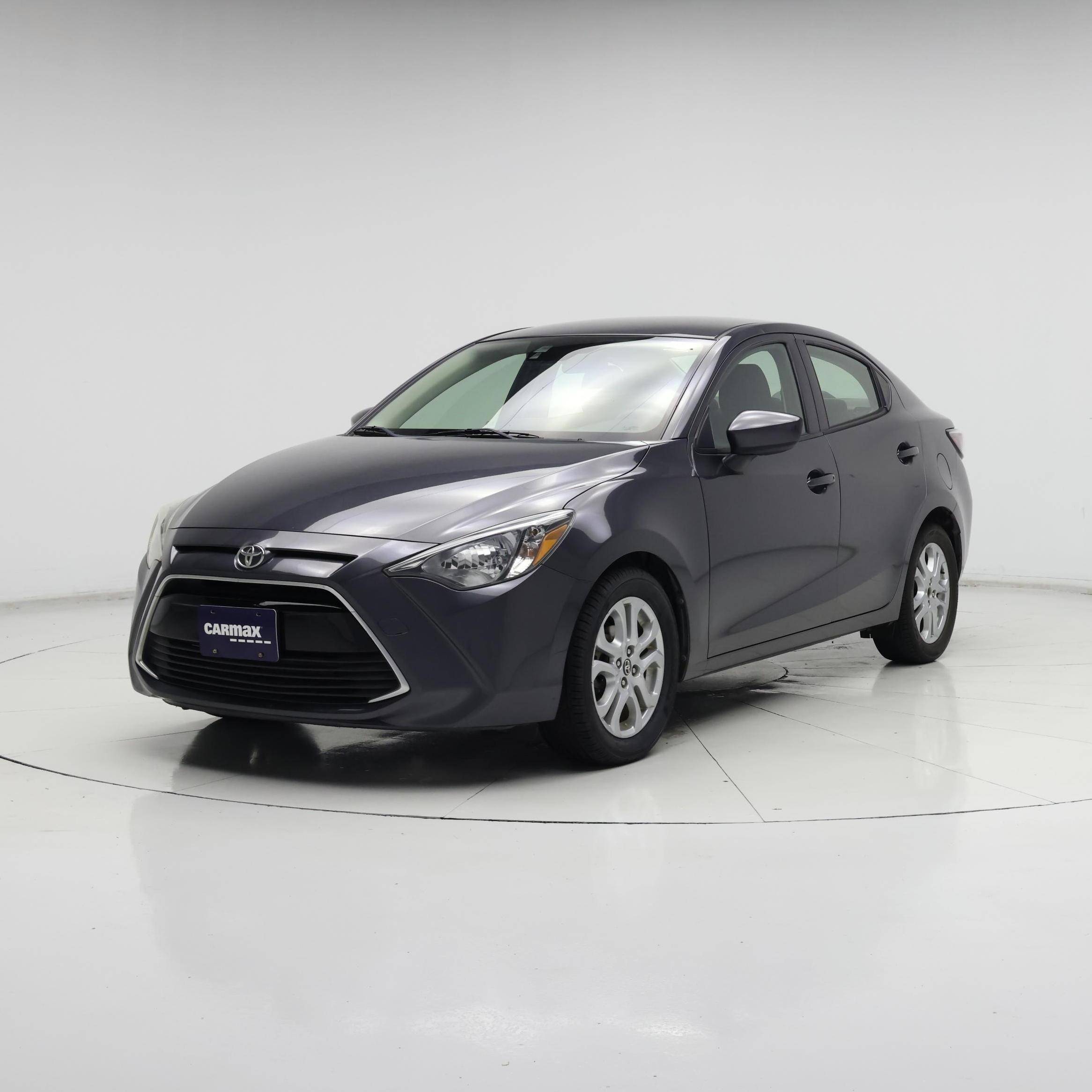 Thumbnail: 2018 Toyota Yaris iA - 4