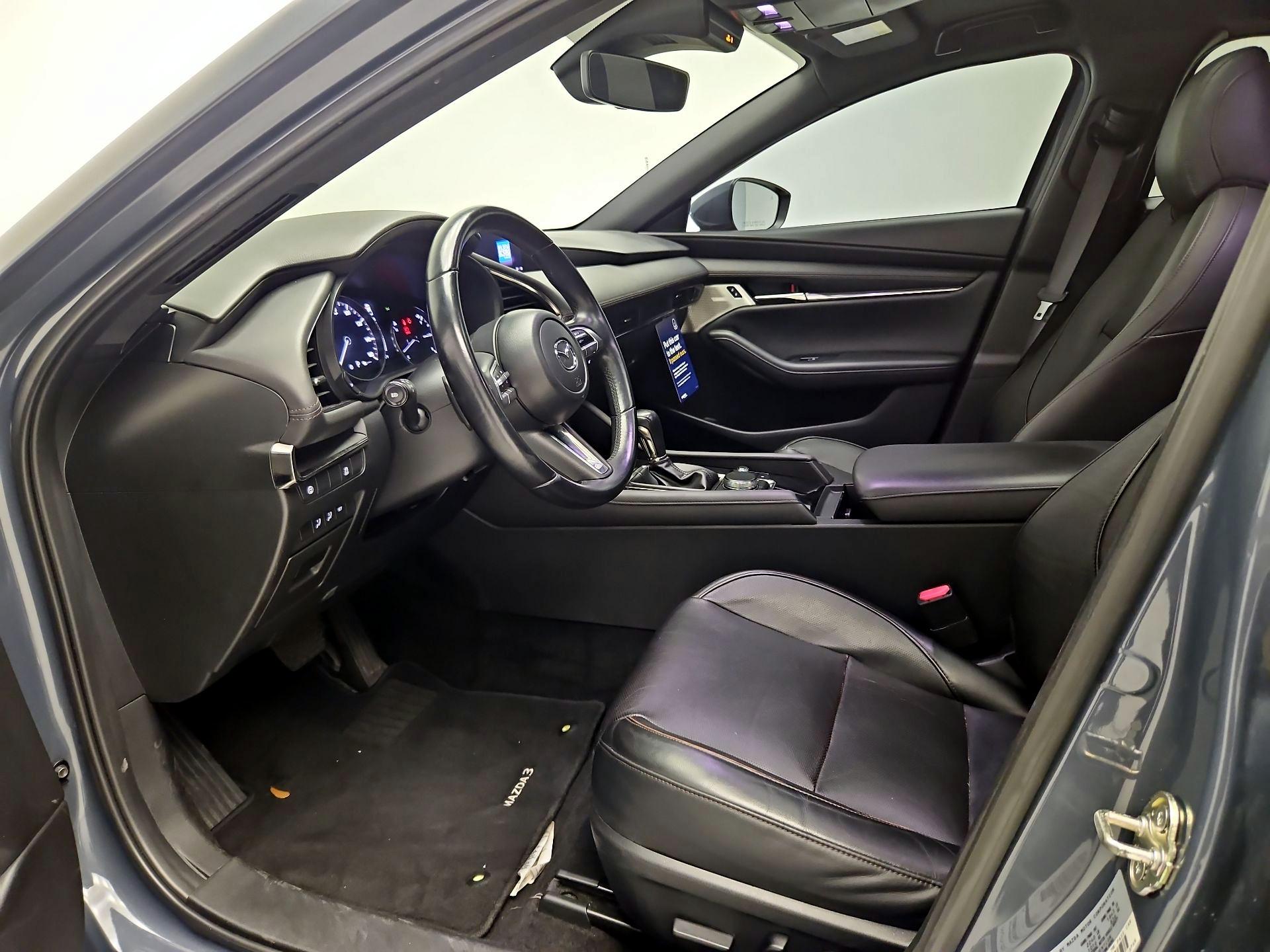 Thumbnail: 2020 Mazda Mazda3 - 11