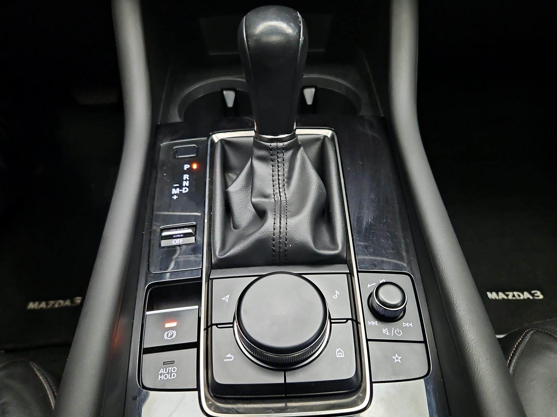 Thumbnail: 2020 Mazda Mazda3 - 17