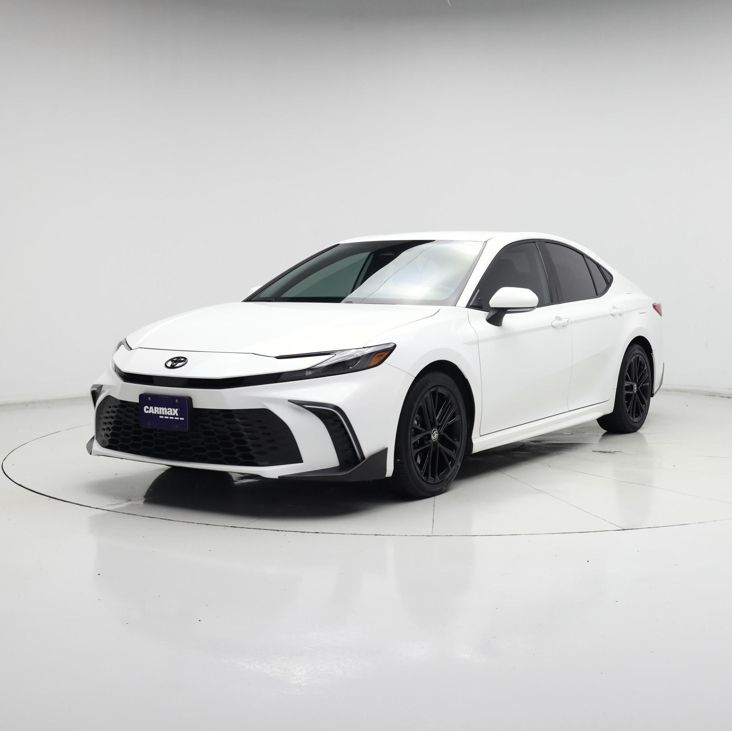 Thumbnail: 2025 Toyota Camry - 4
