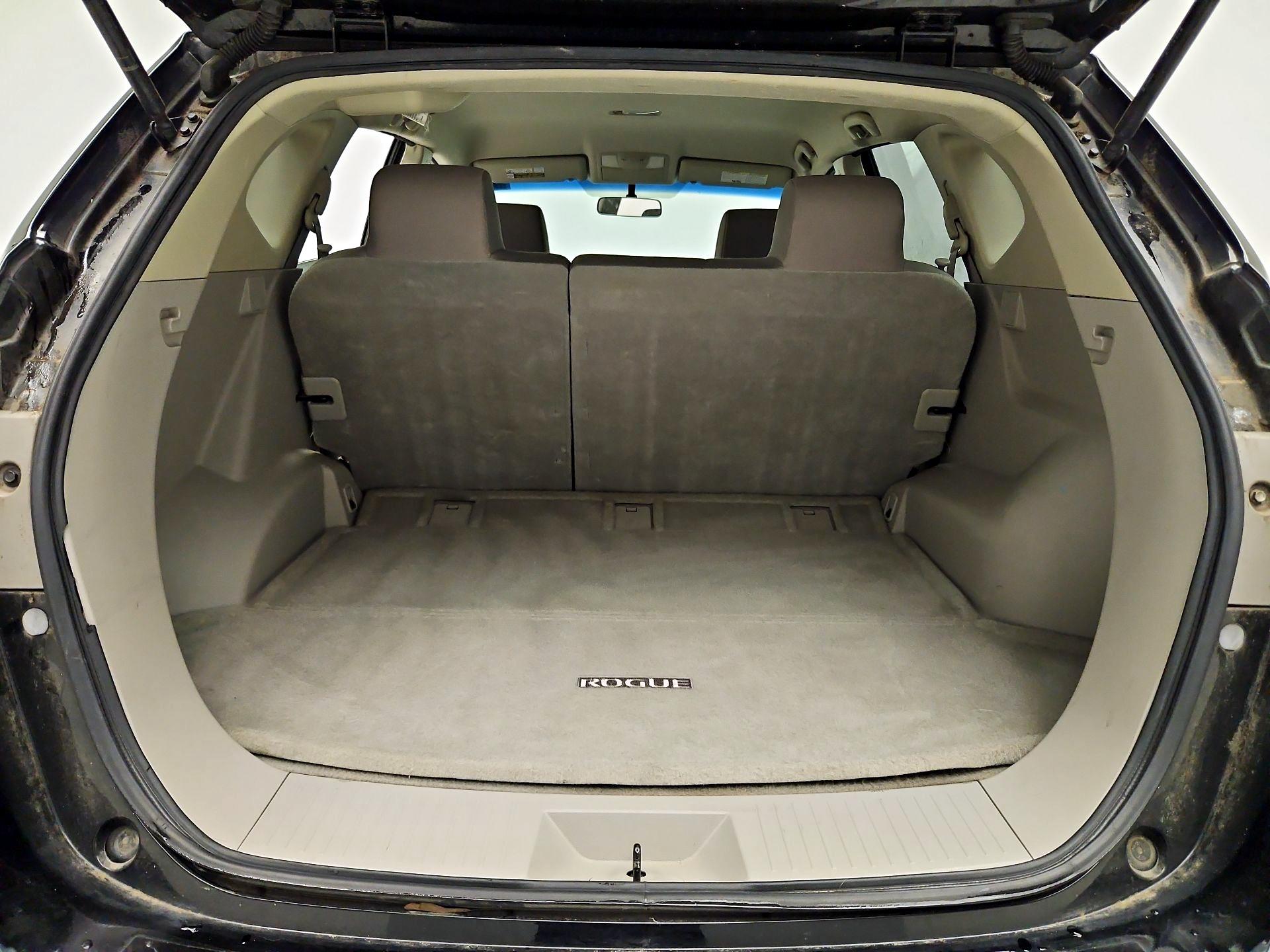 Thumbnail: 2015 Nissan Rogue - 20