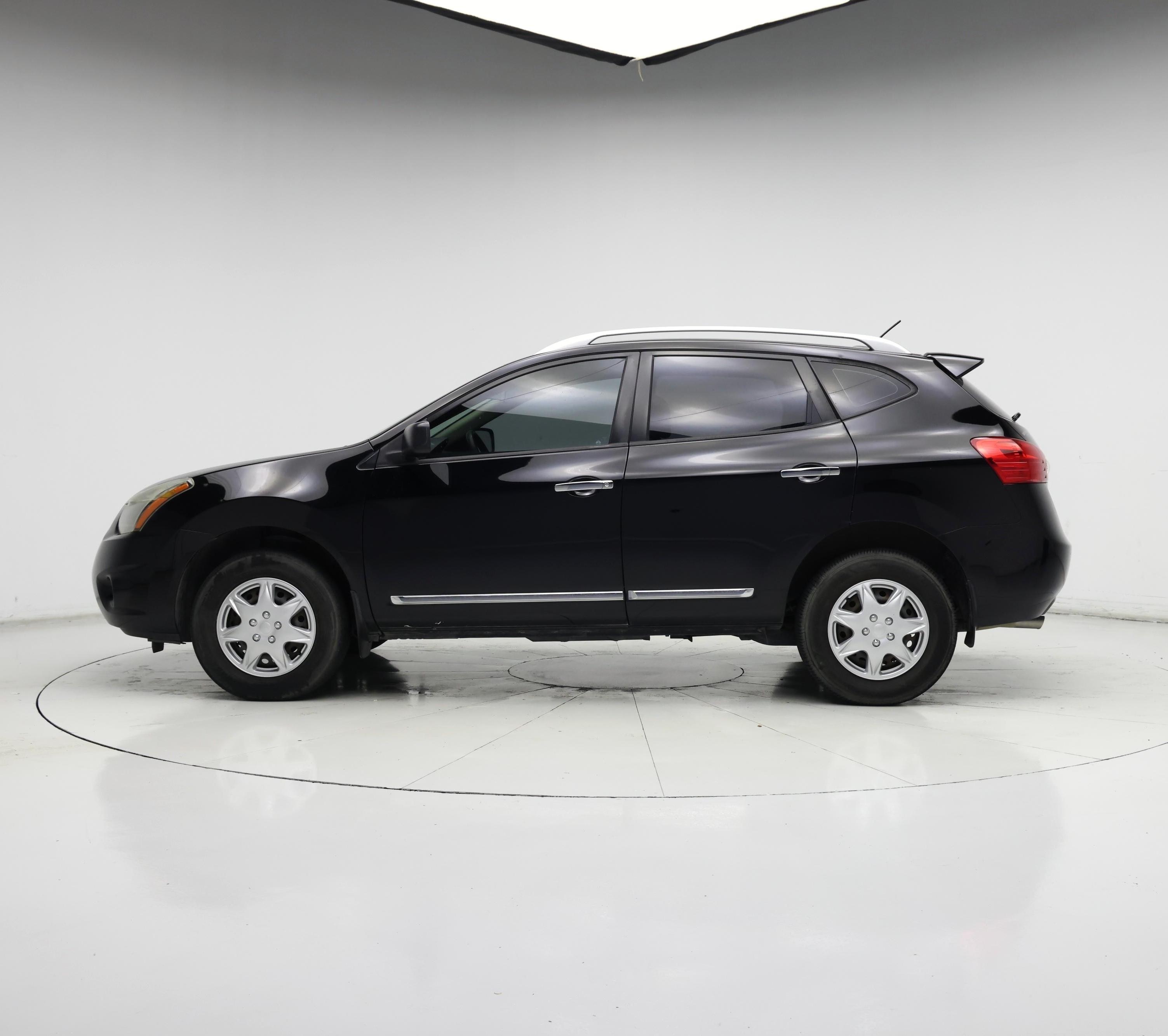 Thumbnail: 2015 Nissan Rogue - 3