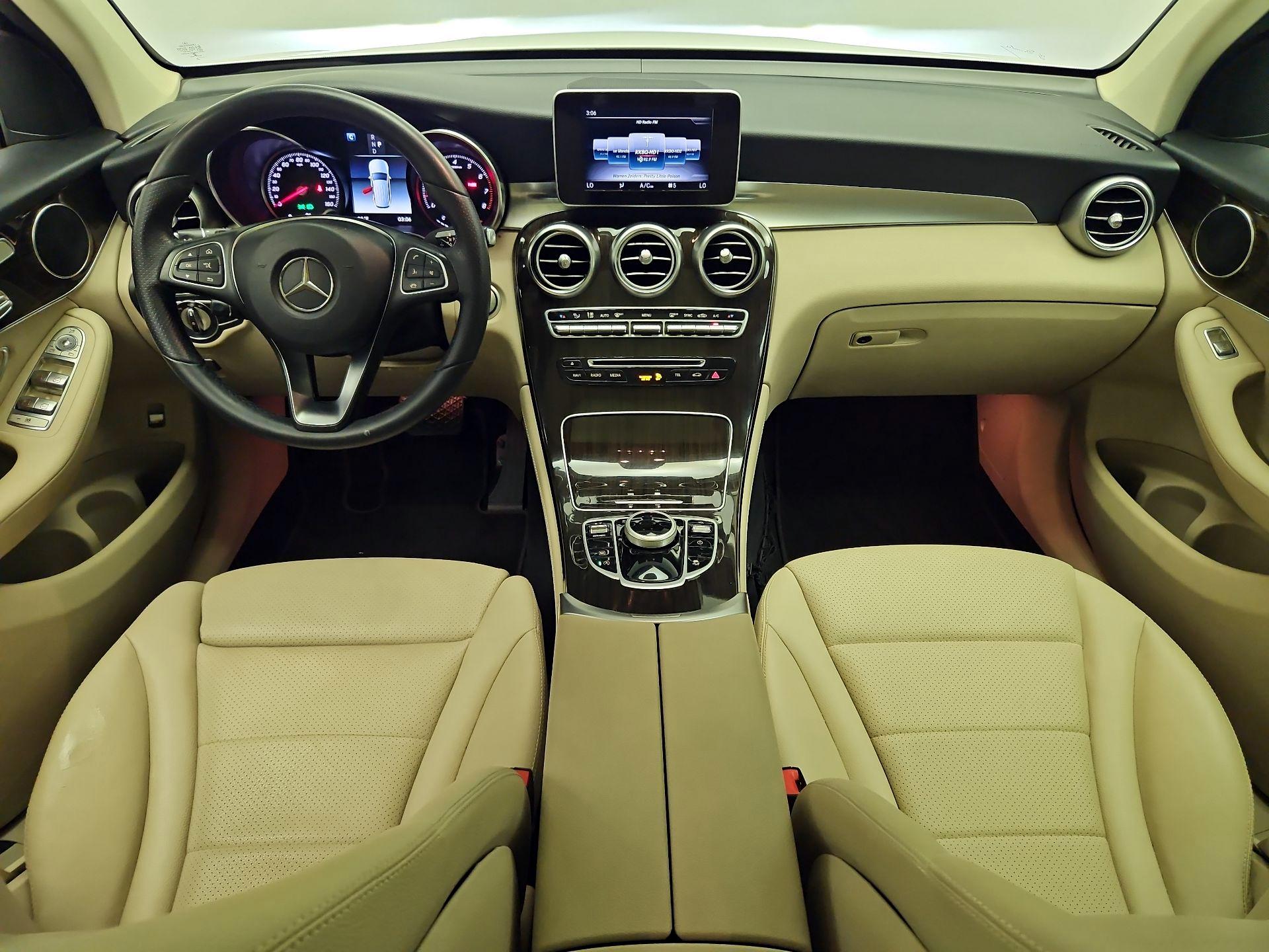 Thumbnail: 2018 Mercedes-Benz GLC - 9