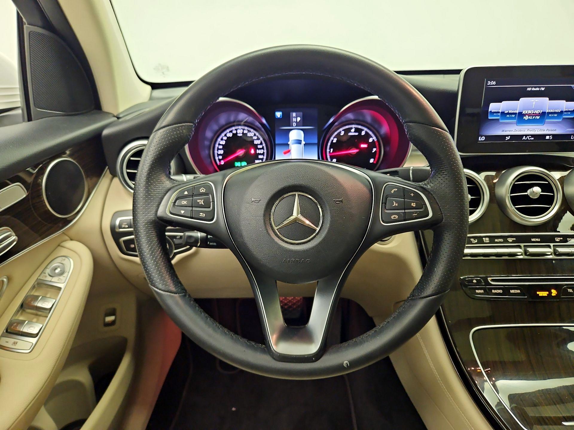 Thumbnail: 2018 Mercedes-Benz GLC - 10