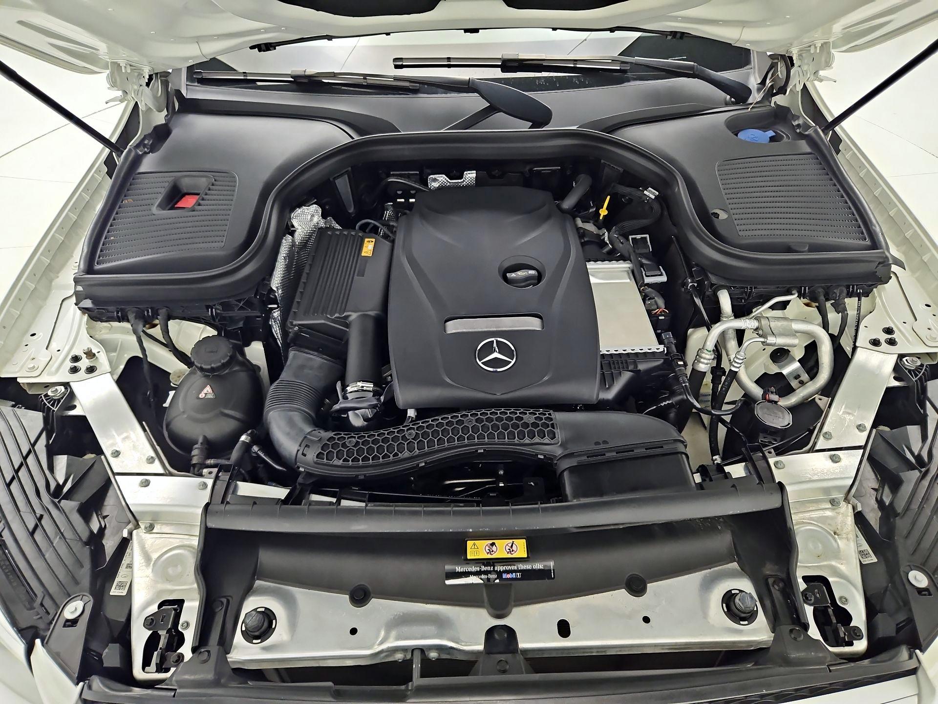 Thumbnail: 2018 Mercedes-Benz GLC - 19