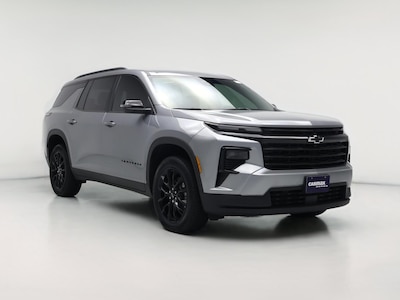 Gray 2024 Chevrolet Traverse LT