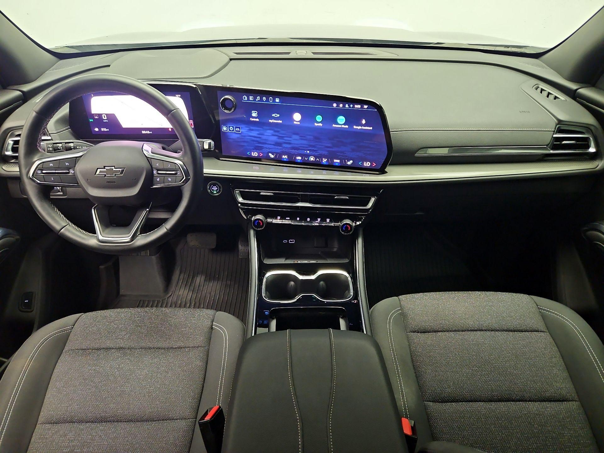 Thumbnail: 2024 Chevrolet Traverse - 9