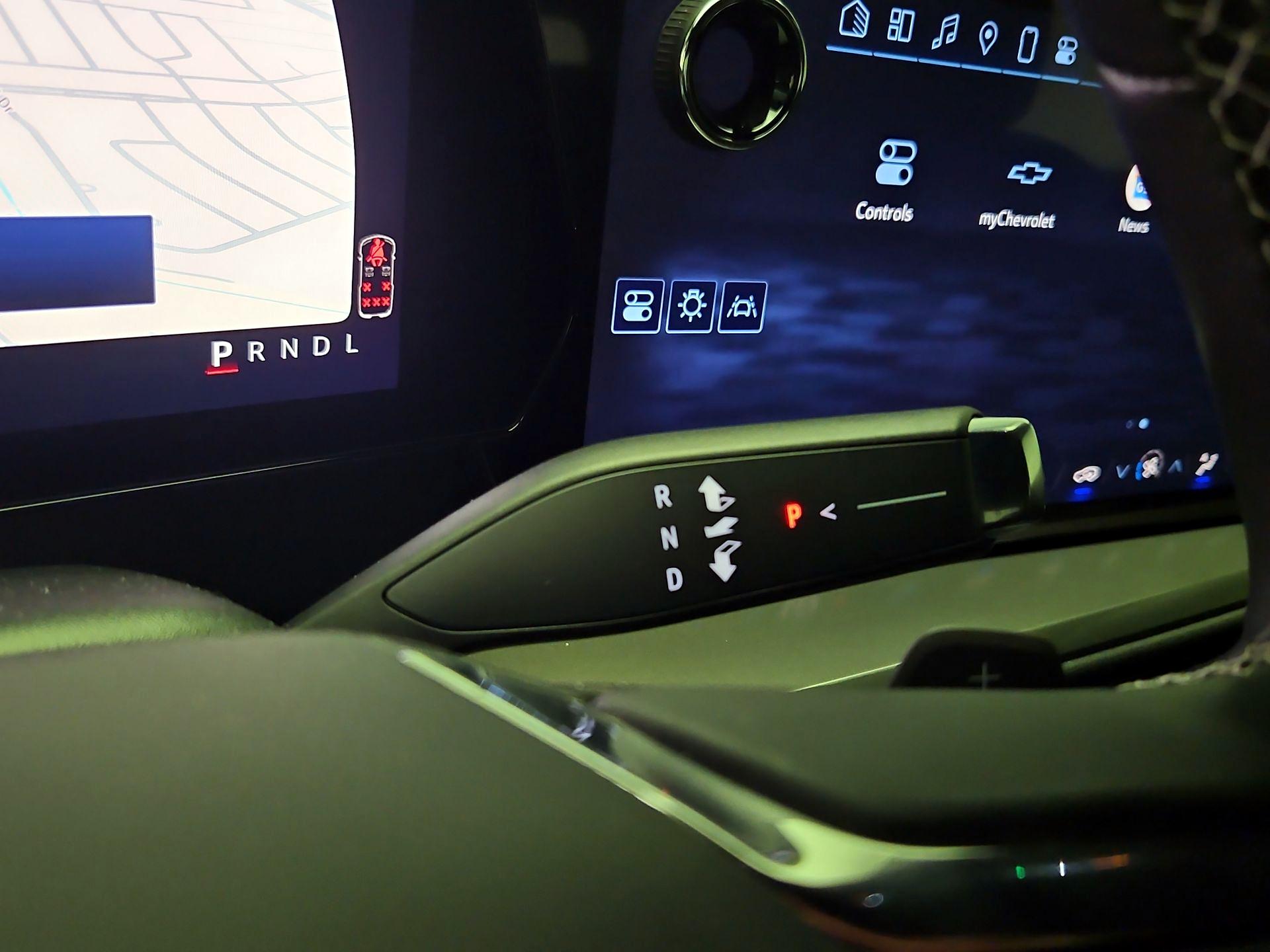 Thumbnail: 2024 Chevrolet Traverse - 18