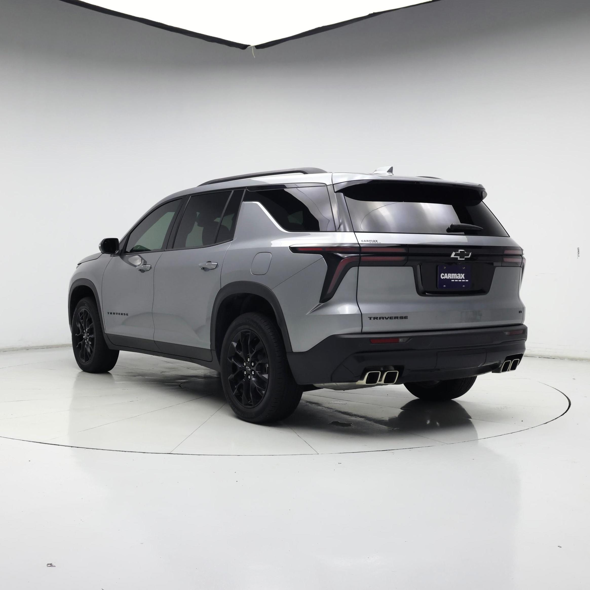 Thumbnail: 2024 Chevrolet Traverse - 2