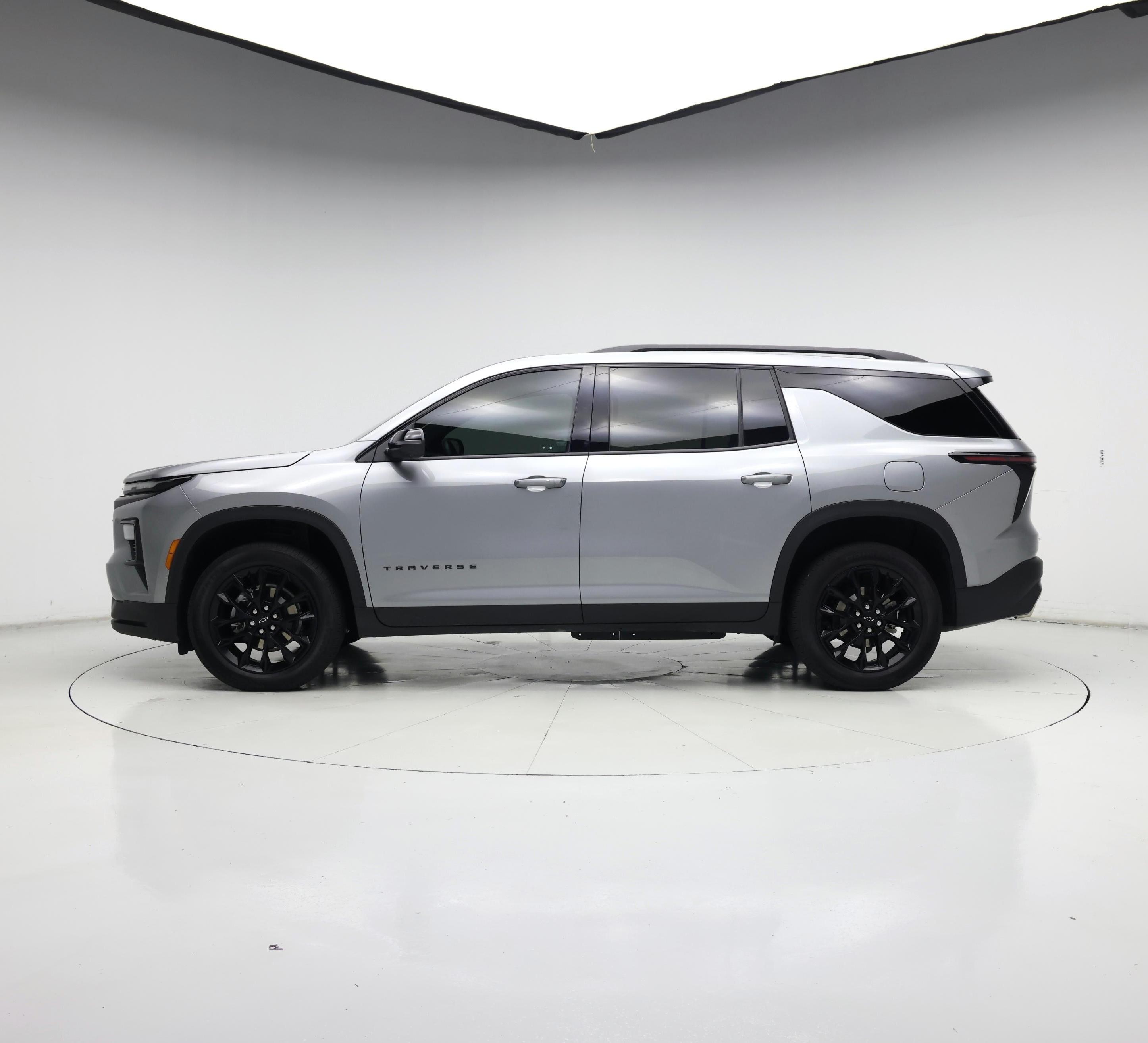 Thumbnail: 2024 Chevrolet Traverse - 3