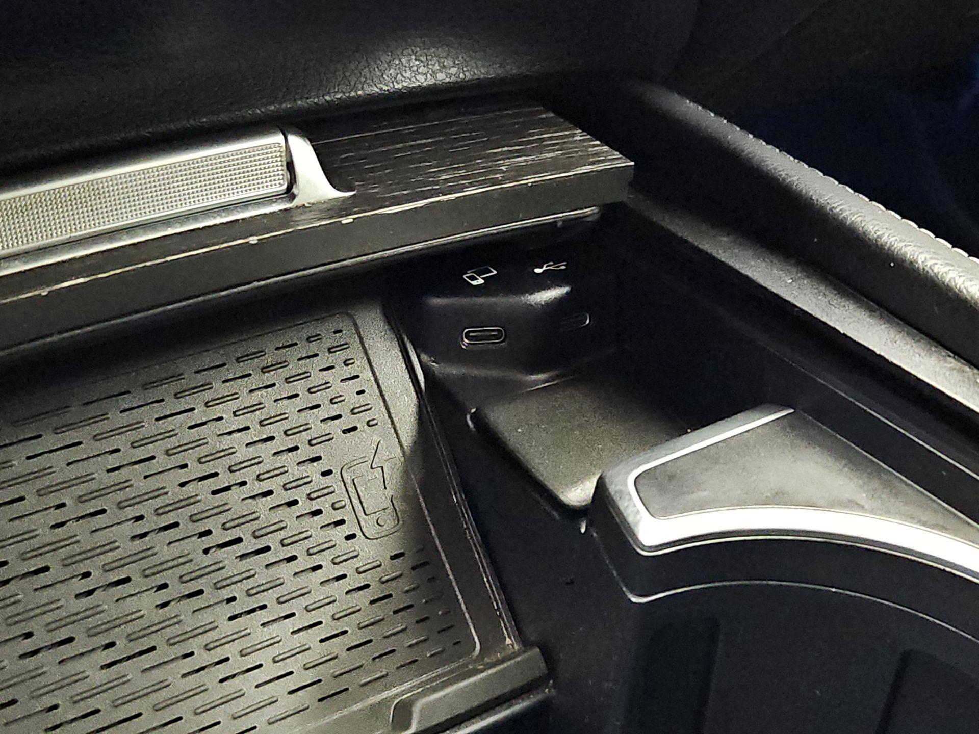 Thumbnail: 2021 Mercedes-Benz GLE - 19