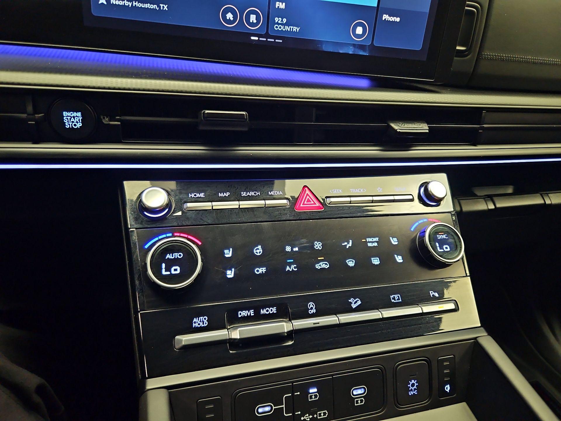 Thumbnail: 2025 Hyundai Santa Fe - 16