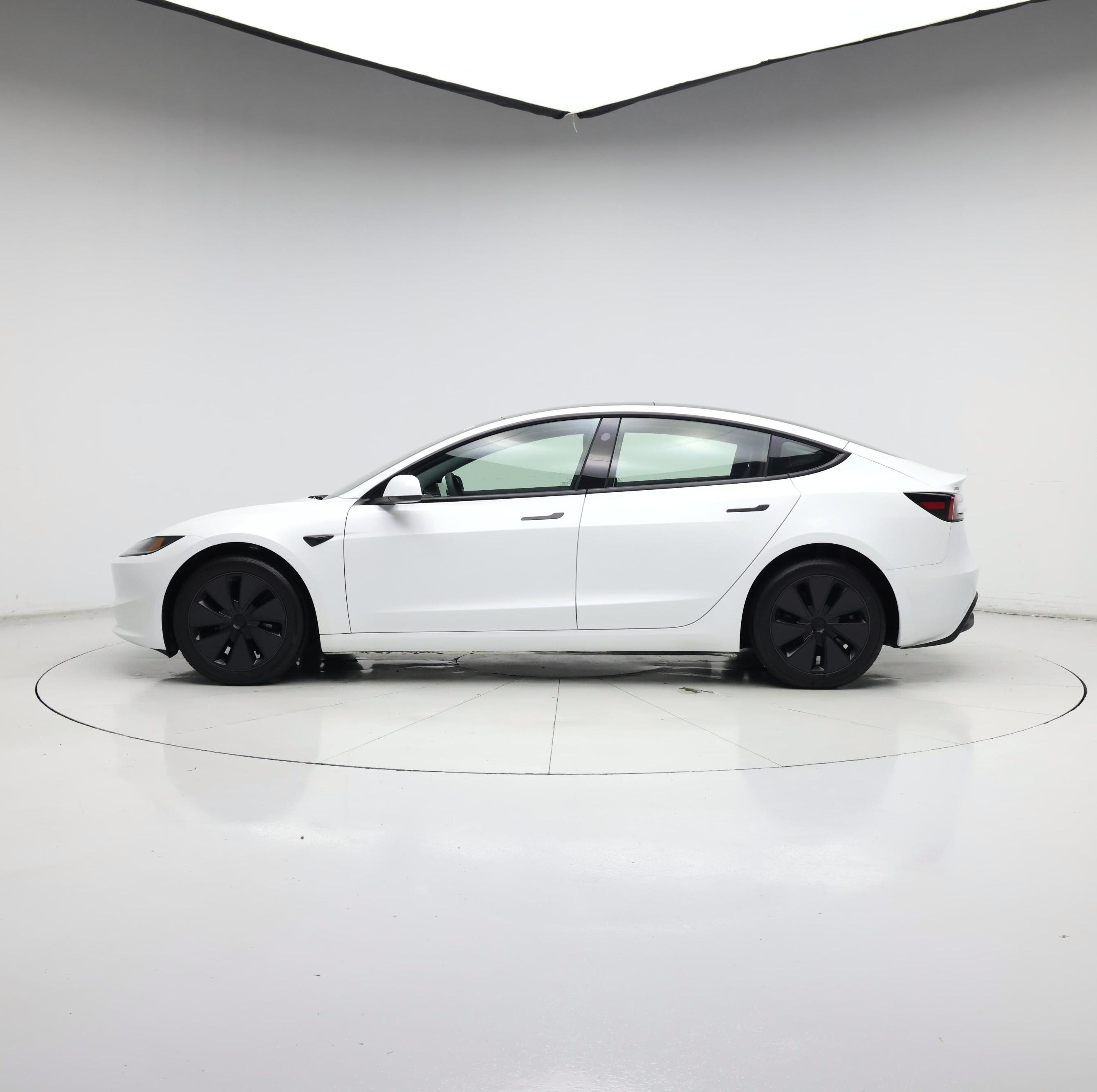 Thumbnail: 2024 Tesla Model 3 - 3