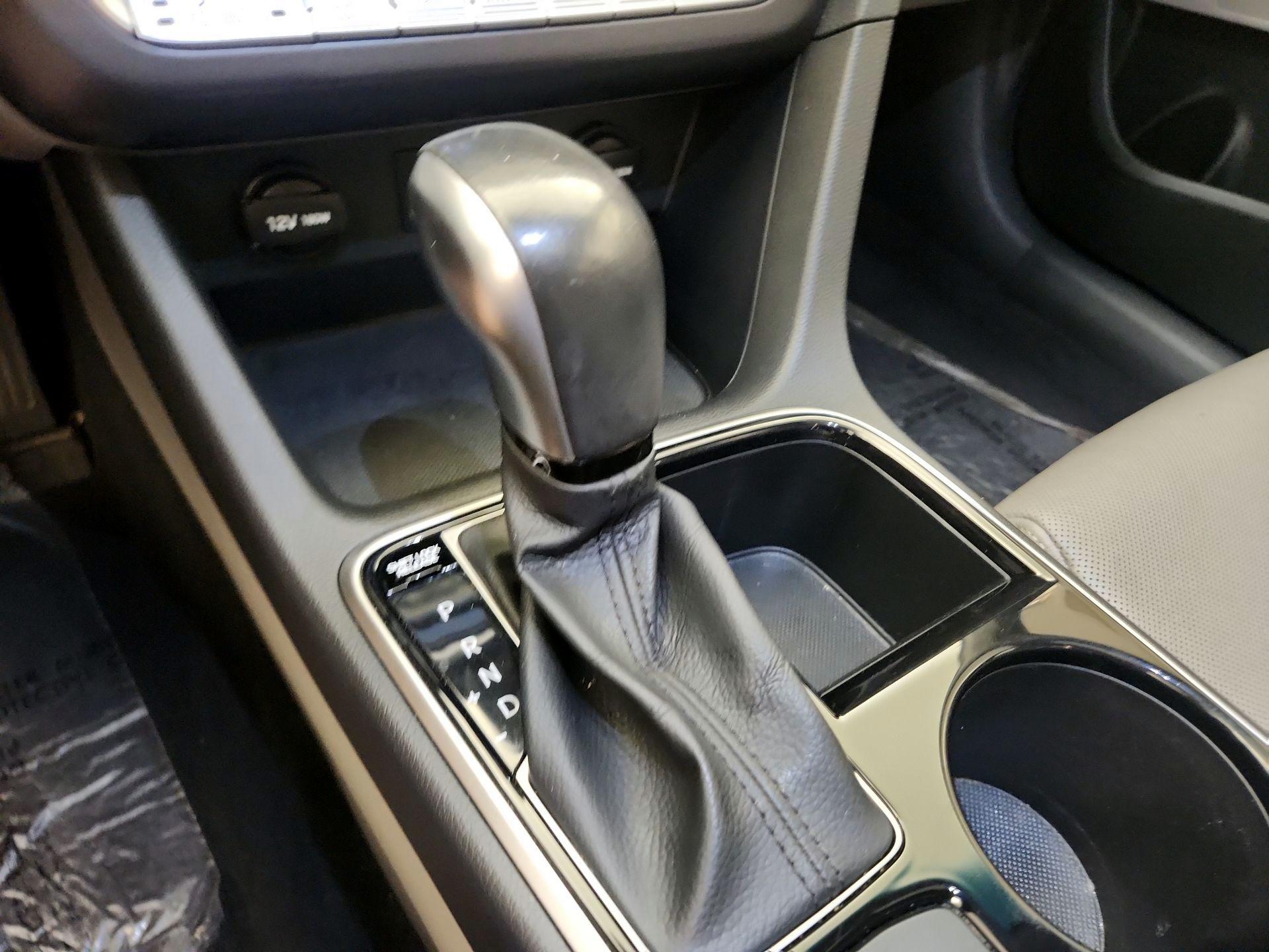Thumbnail: 2018 Hyundai Sonata - 17