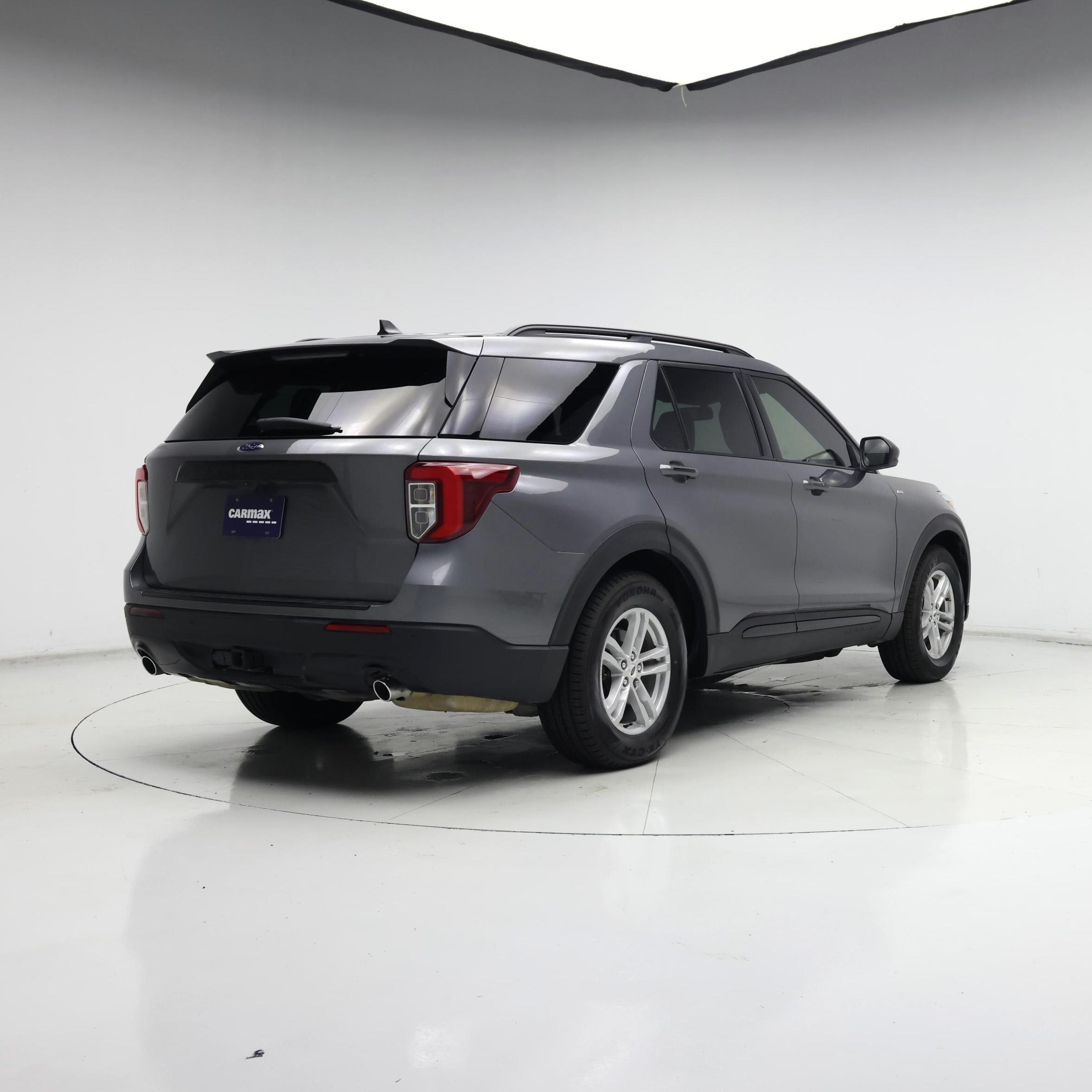 Thumbnail: 2024 Ford Explorer - 8